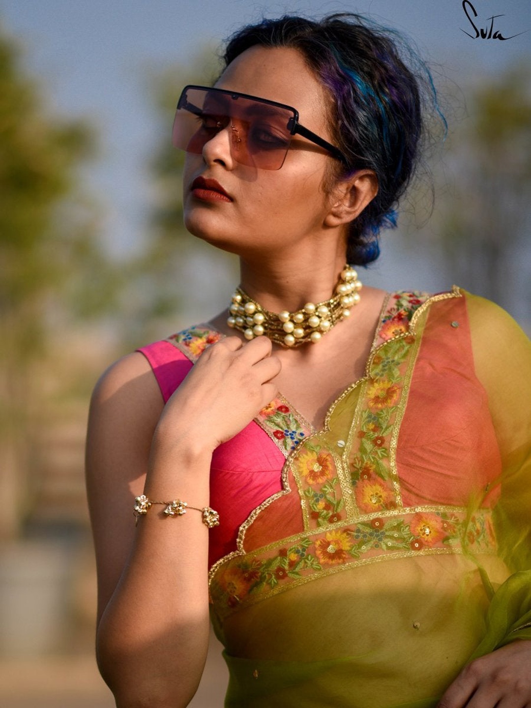 

Suta Pink Embroidered Silk Saree Blouse
