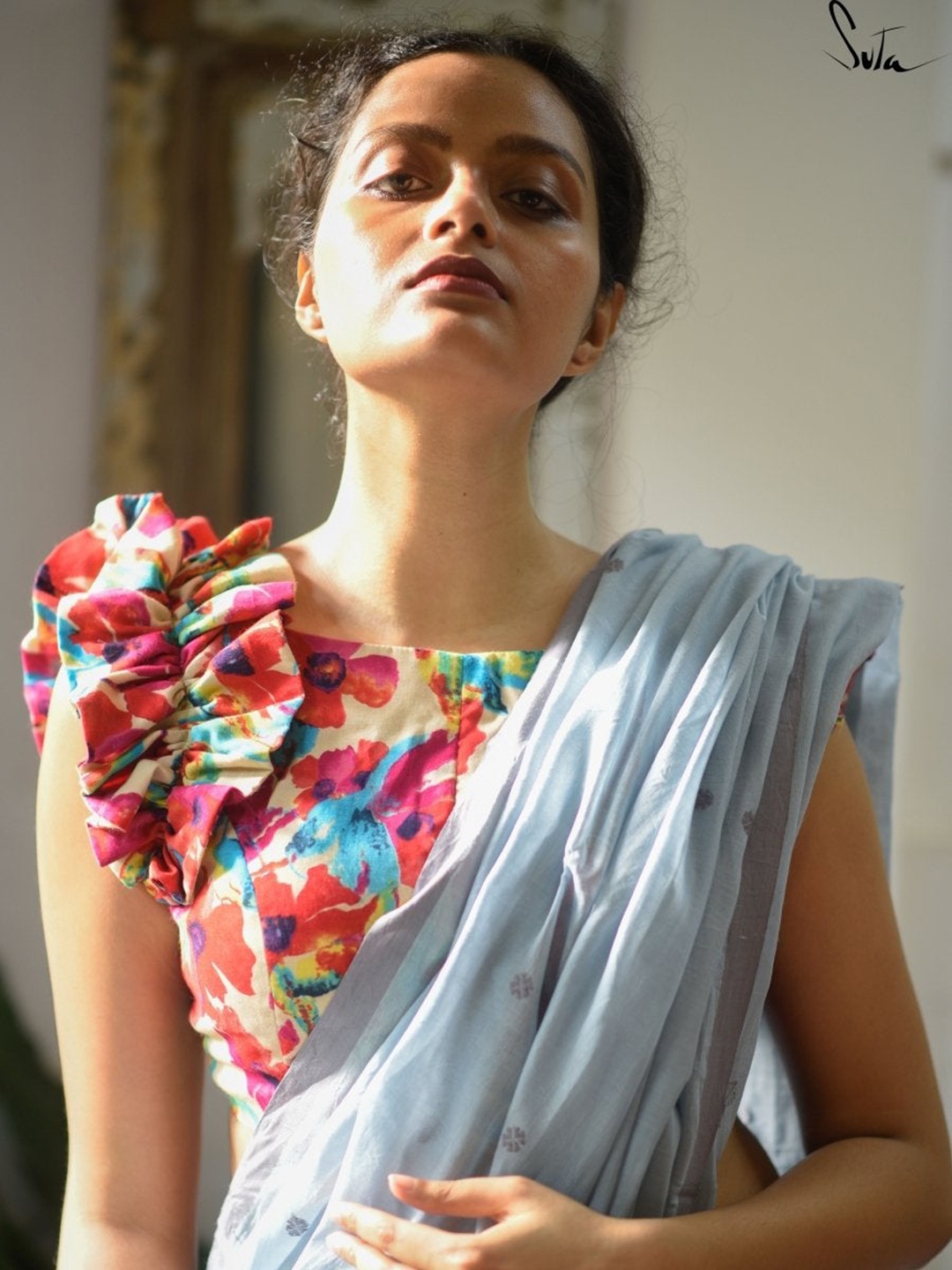 

Suta Women Red & White Printed Rayon Saree Blouse