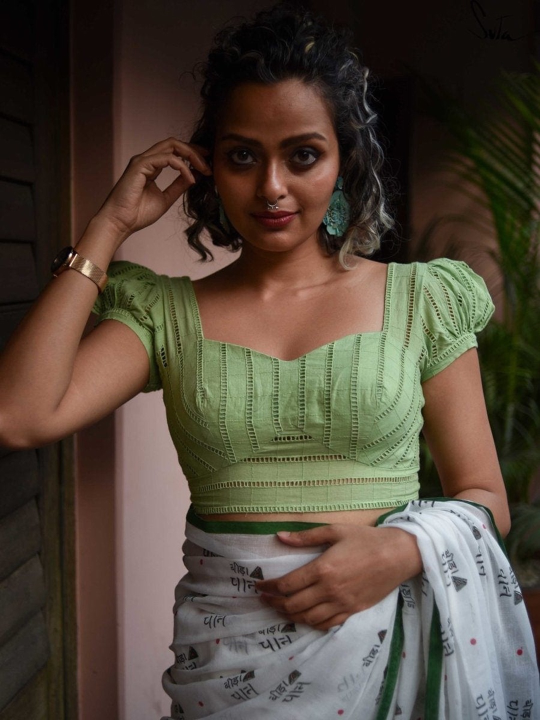 

Suta Women Green Textured Cotton Readymade Saree Blouse