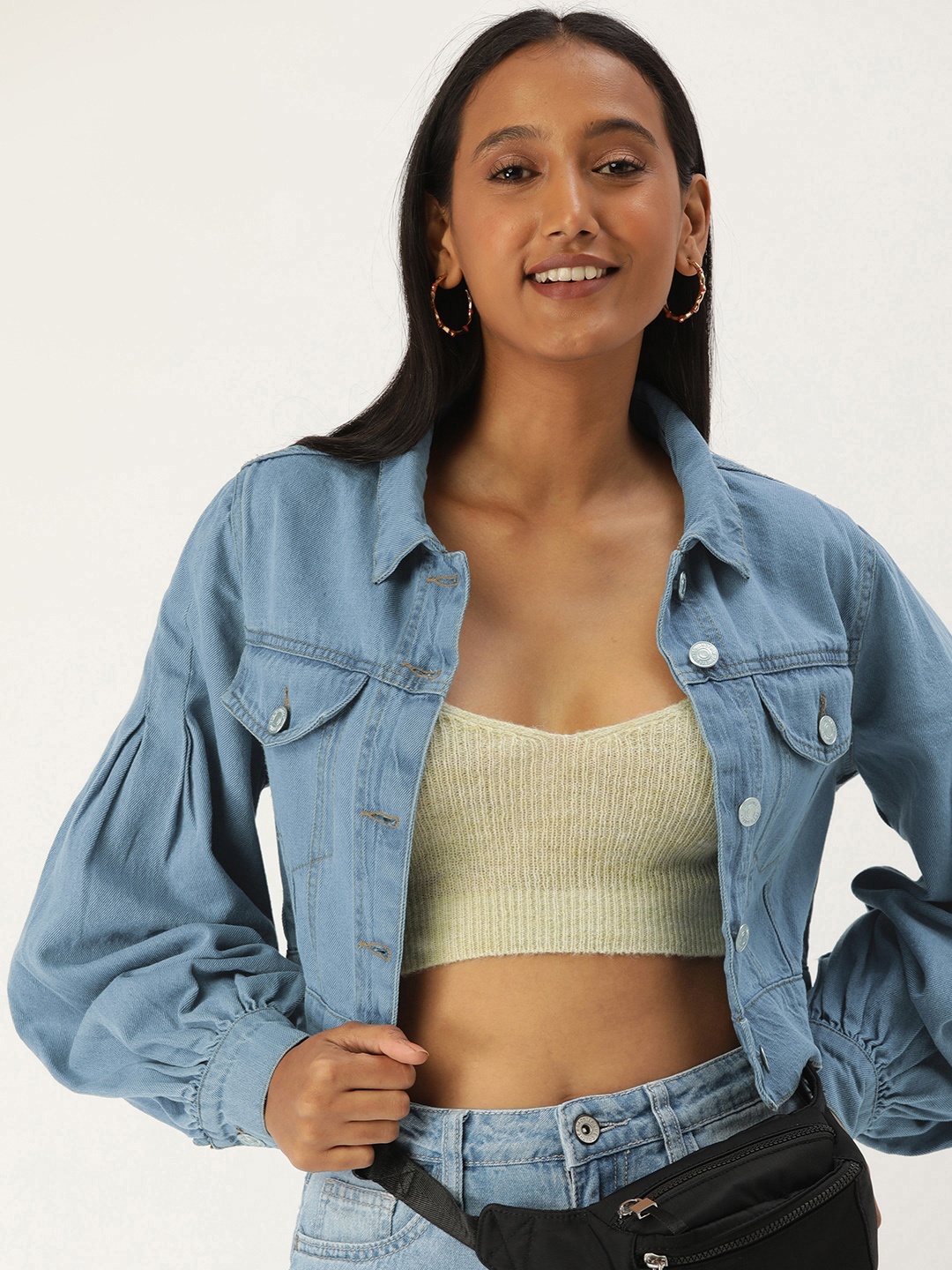 

FOREVER 21 Women Blue Crop Pure Cotton Denim Jacket