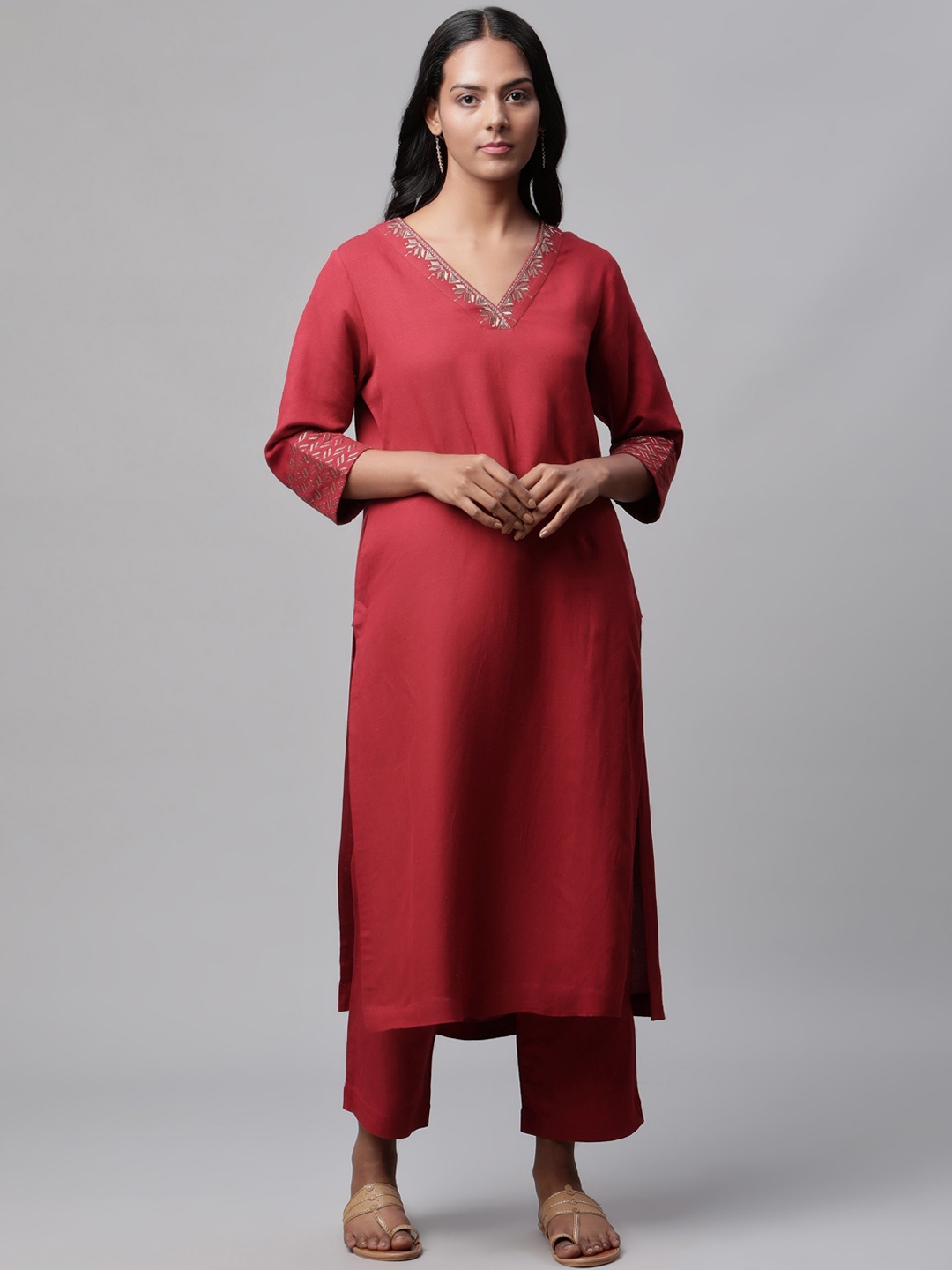 

Linen Club Woman Women Maroon Regular Linen Sustainable Kurta with Trousers