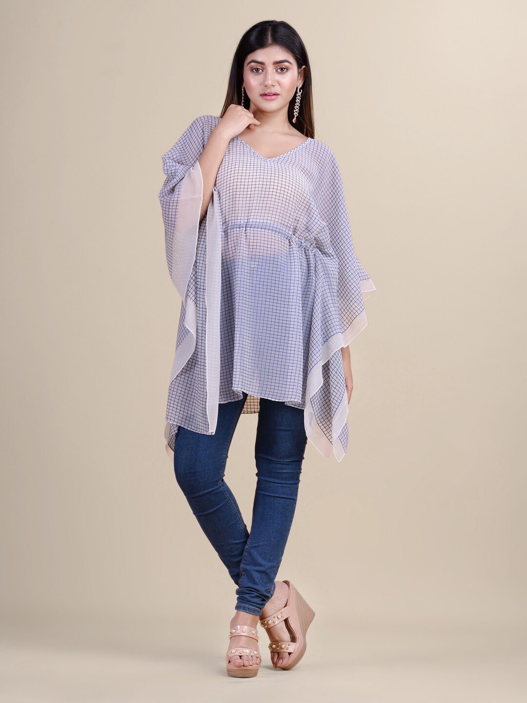 

Laa Calcutta Women White Checked Kaftan Tunic