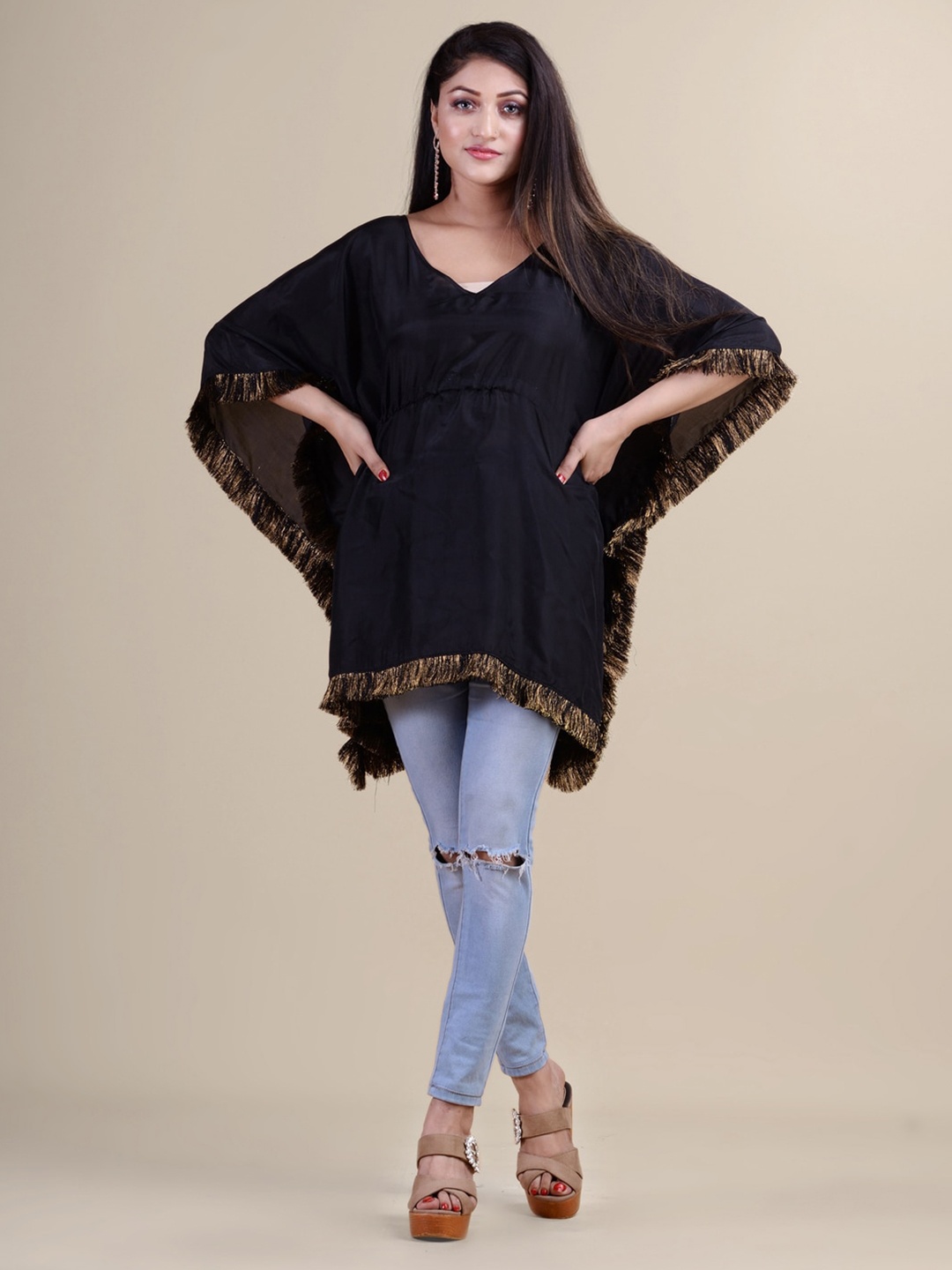 

Laa Calcutta Women Black Kaftan Tunic