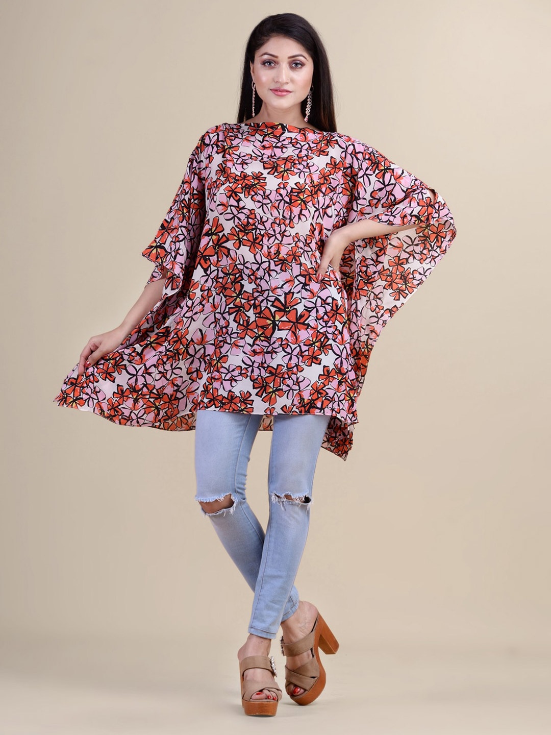 Laa Calcutta Women White Boat Neck Printed Kaftan Tunic