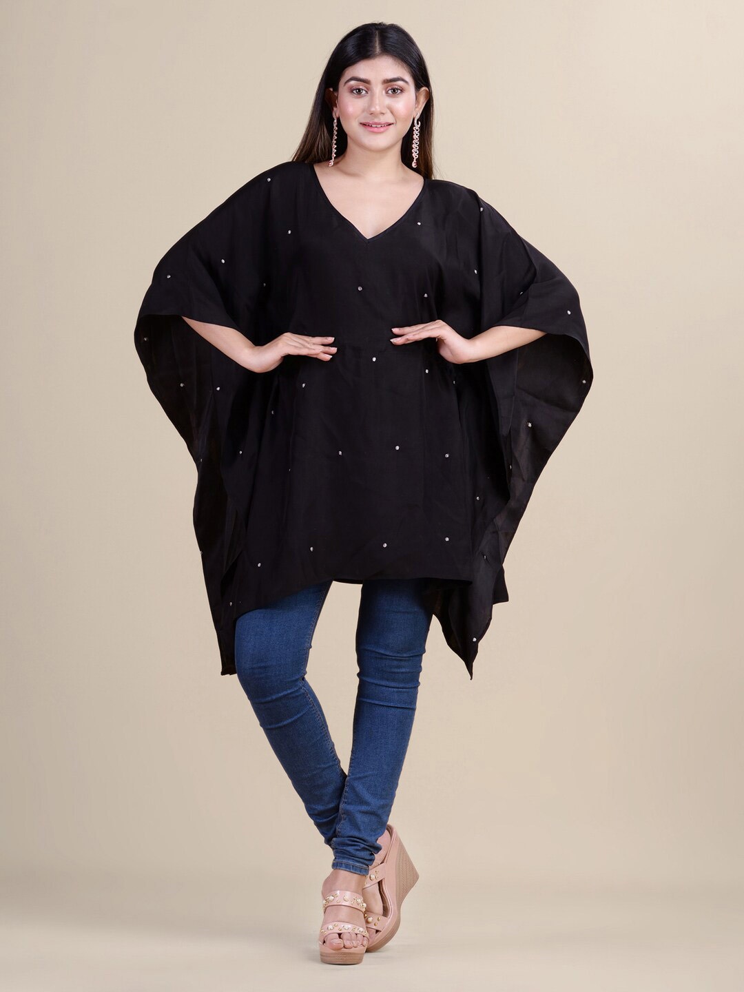 

Laa Calcutta Black Embroidered Georgette Kaftan Tunic