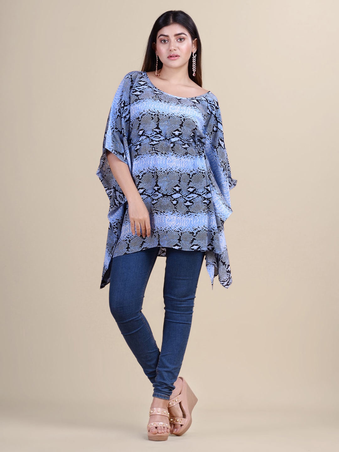 

Laa Calcutta Women Blue & Black Printed Kaftan Tunic