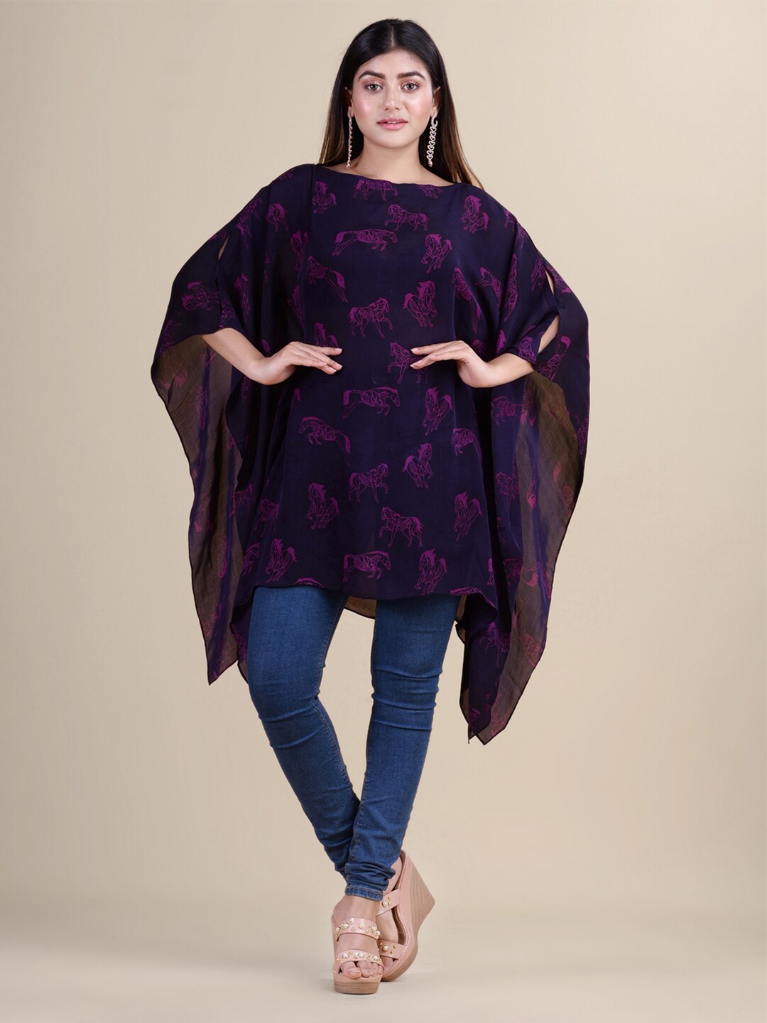 

Laa Calcutta Women Blue Boat Neck Printed Kaftan Tunic