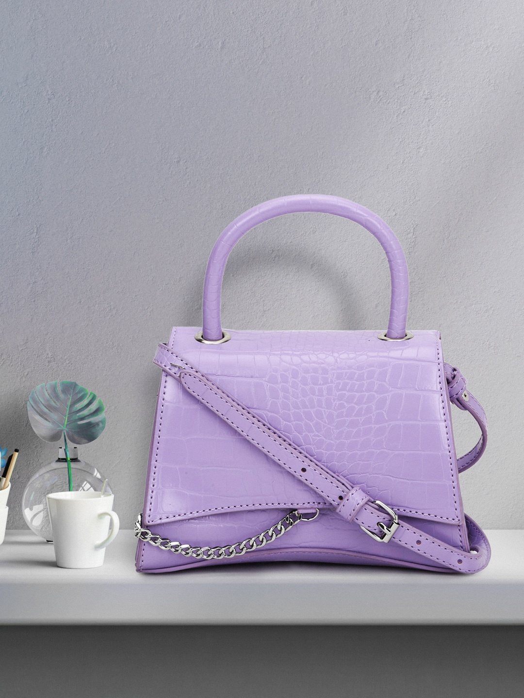 

FOREVER 21 Purple Textured PU Structured Handheld Bag