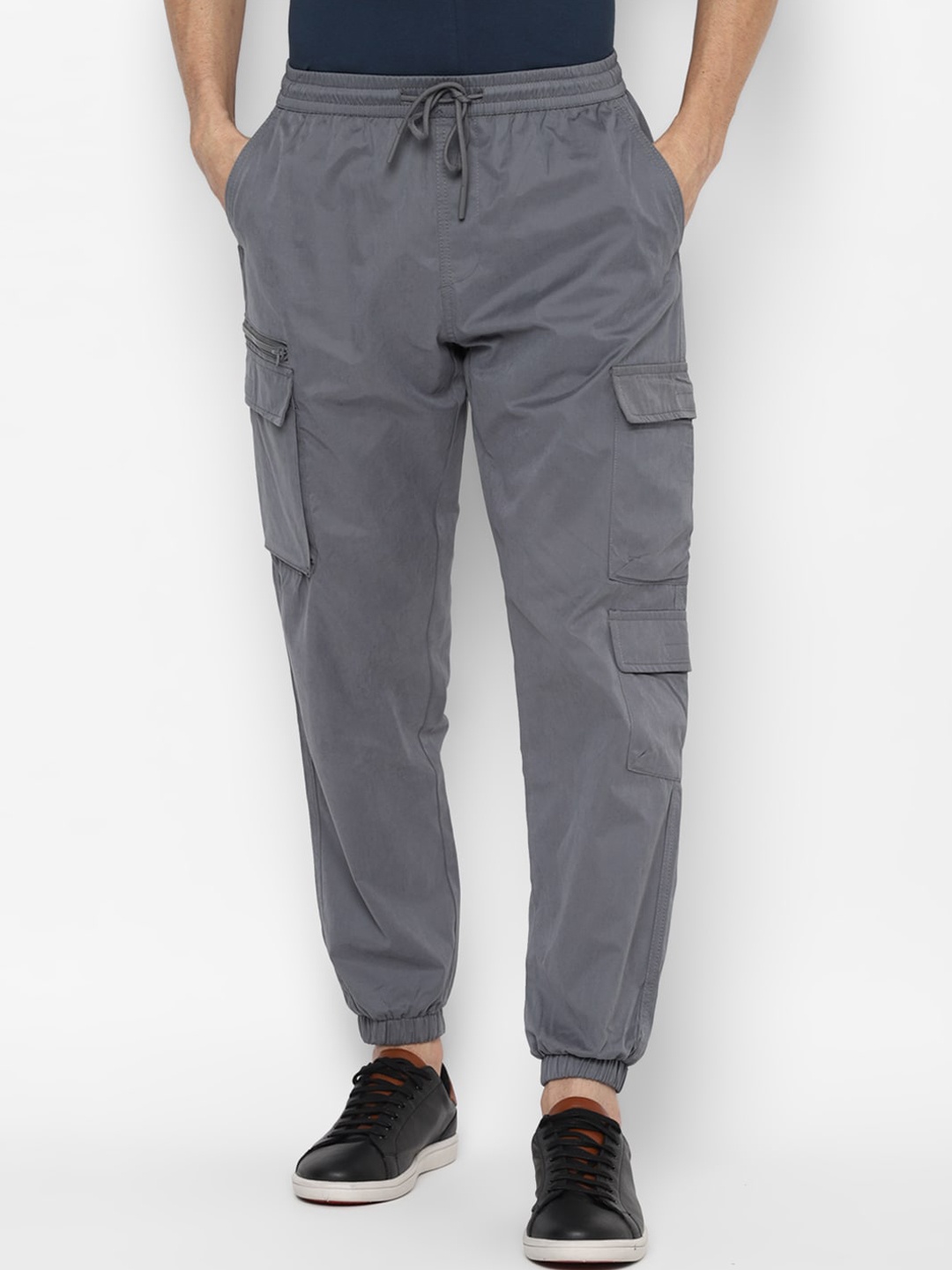 

FOREVER 21 Men Grey Solid Joggers