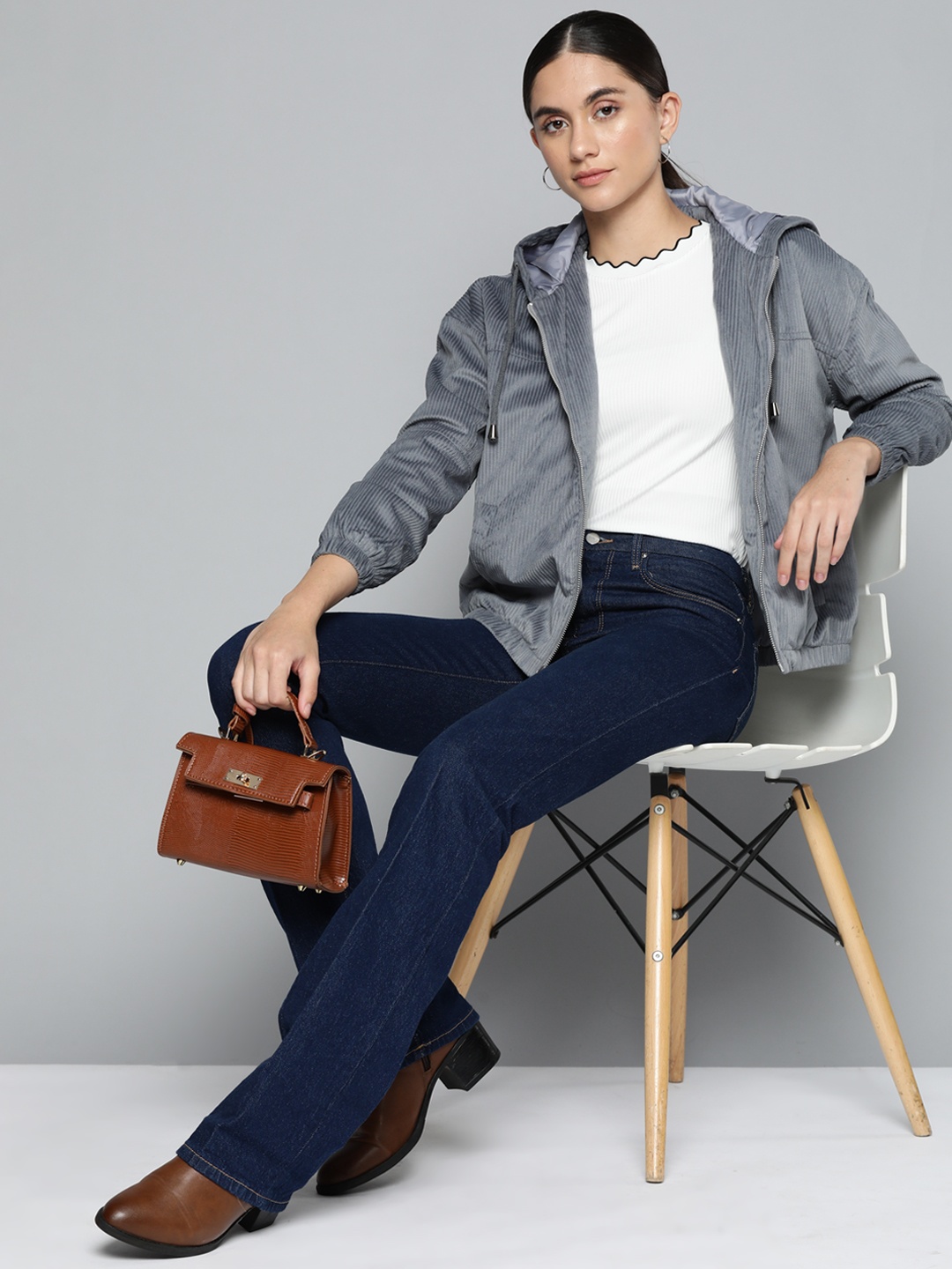 

Chemistry Women Grey Solid Hooded Corduroy Jacket