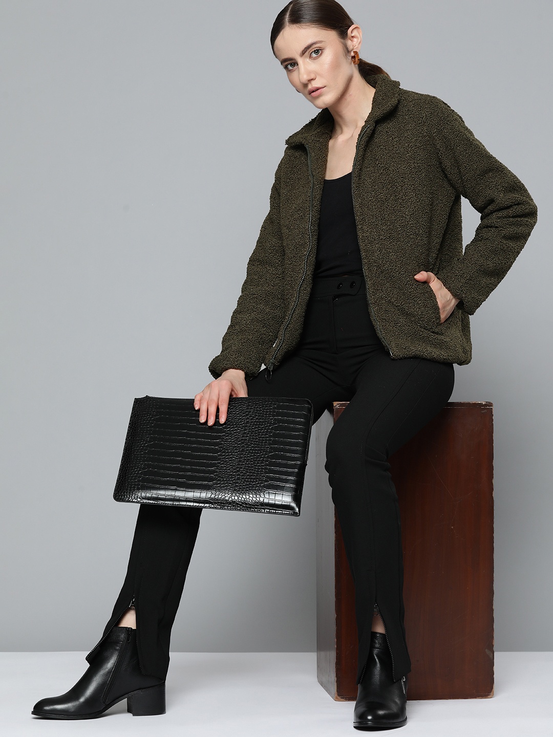 

Chemistry Women Olive Green Fleece Front Zip Collared Jacket