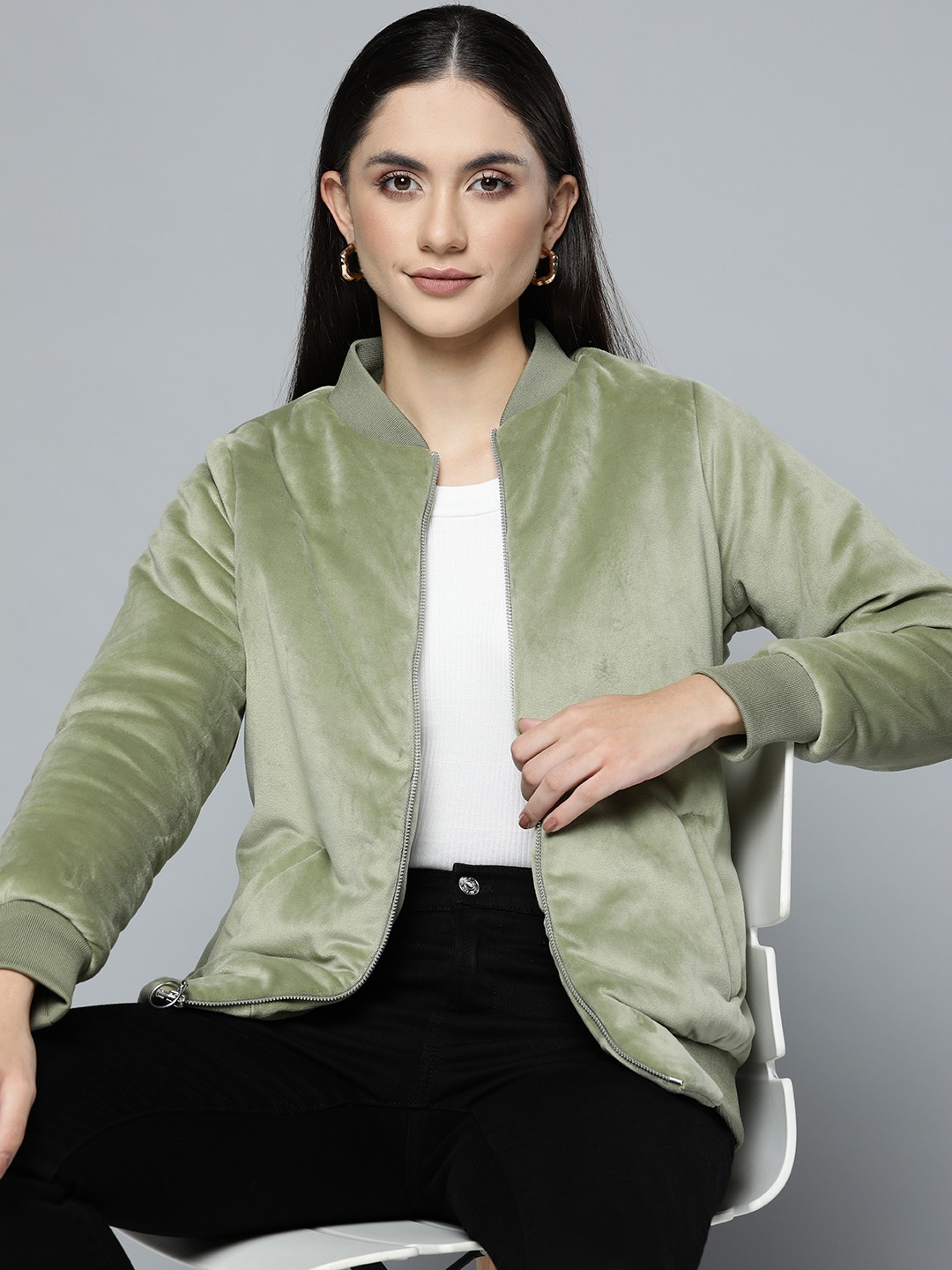 

Chemistry Women Green Solid Velvet Bomber Jacket