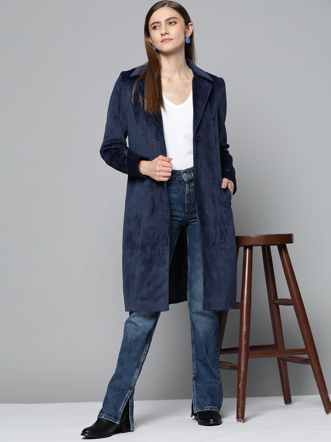 

Chemistry Women Navy Blue Solid Velvet Finish Longline Overcoat