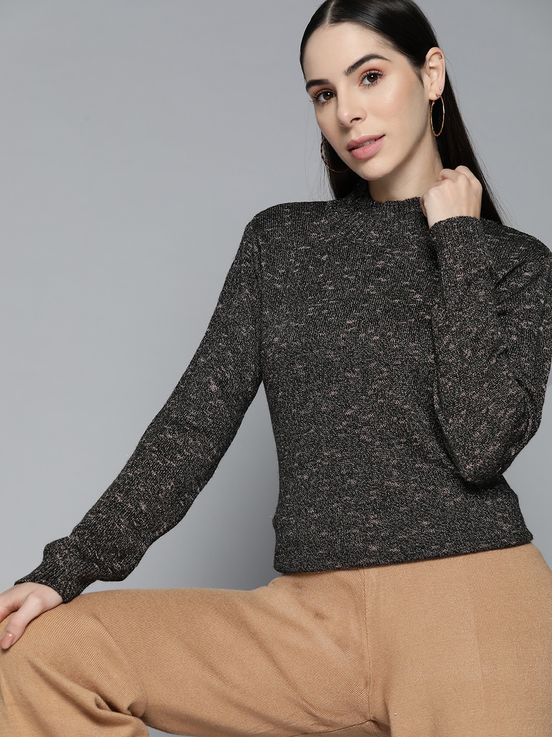 

Chemistry Women Black & Gold-Toned Textured Pullover