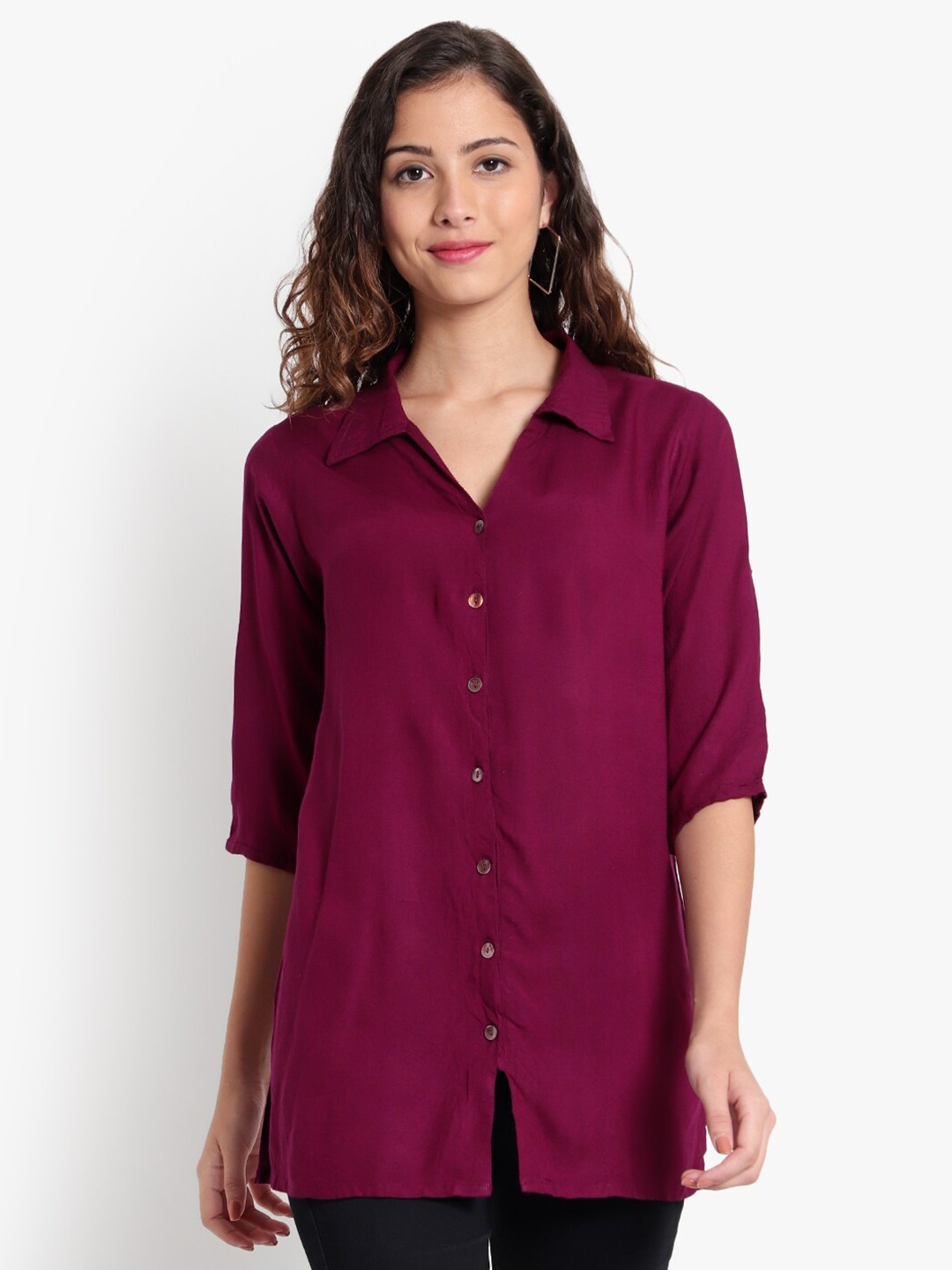 

Indietoga Women Burgundy Classic Longline Casual Shirt