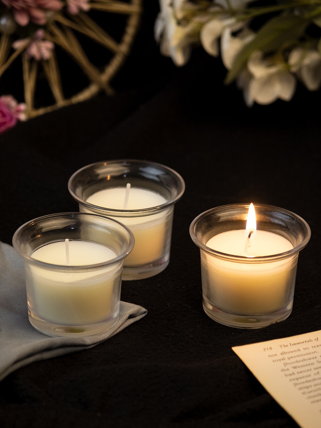 

MARKET99 Pack of 3 White Cotton Scented Candles