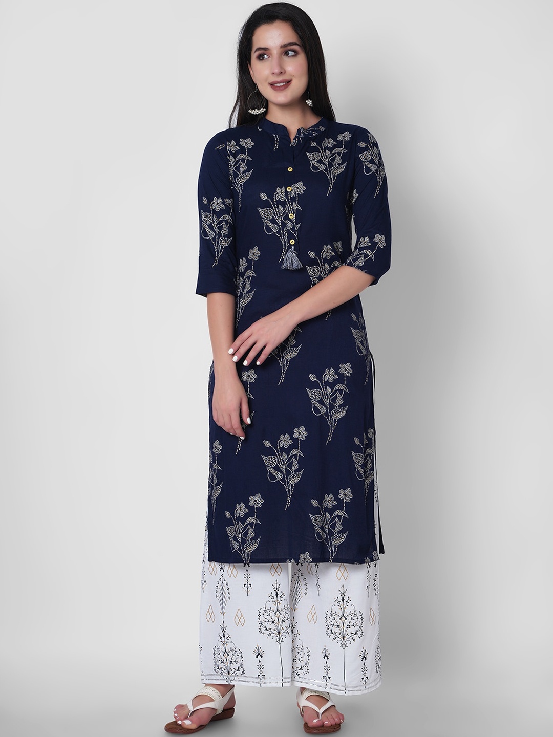 

ORTANGE Women Navy Blue Bandhani Printed Kurta with Palazzos