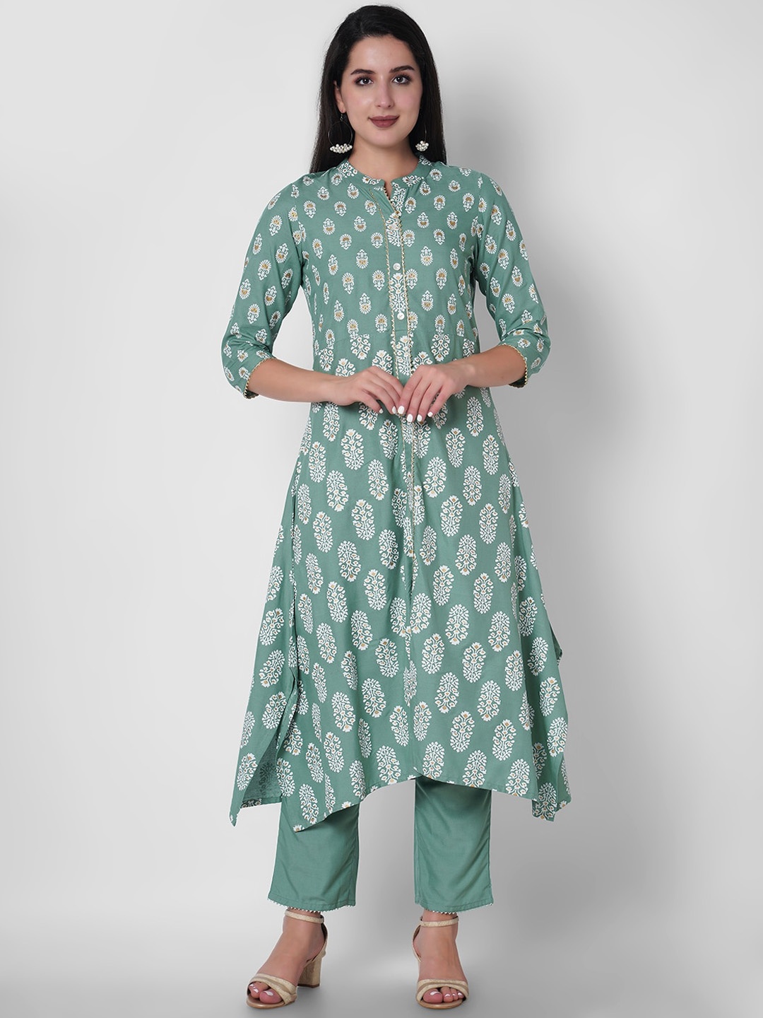 

ORTANGE Women Fluorescent Green Ethnic Motifs Printed Gotta Patti Kurta with Trousers