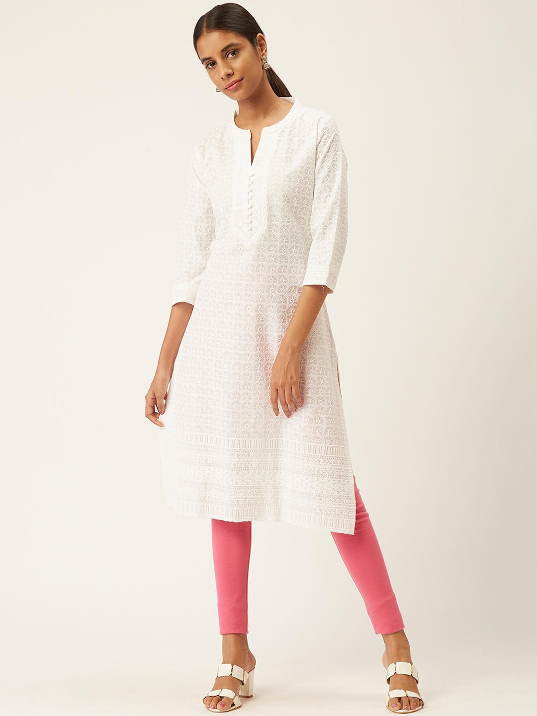 

ZOLA Women White Embroidered Keyhole Neck Chikankari Kurta