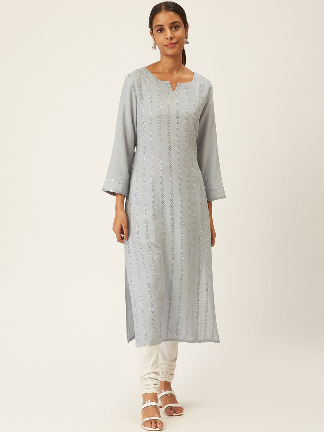 

ZOLA Women Grey Embroidered Flared Sleeves Kurta