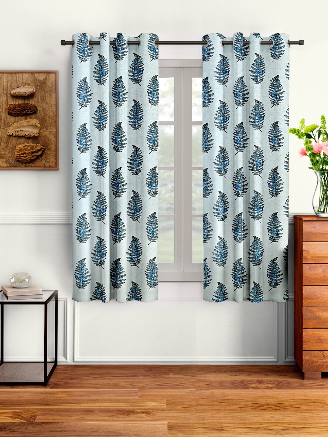 

Cortina Blue & Black Set of 2 Floral Window Curtain