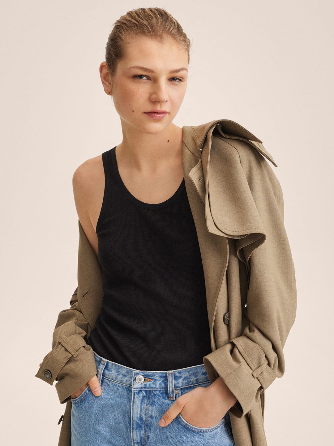 

MANGO Black Solid Top