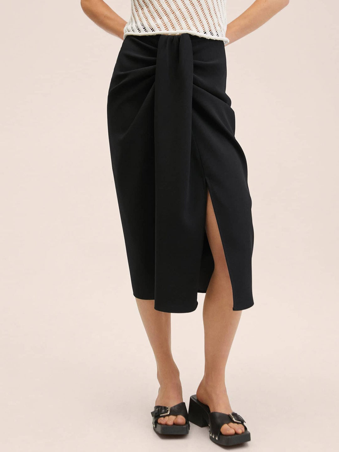 

MANGO Black Solid Knot Detail Pleated Casual Pencil Midi Skirt