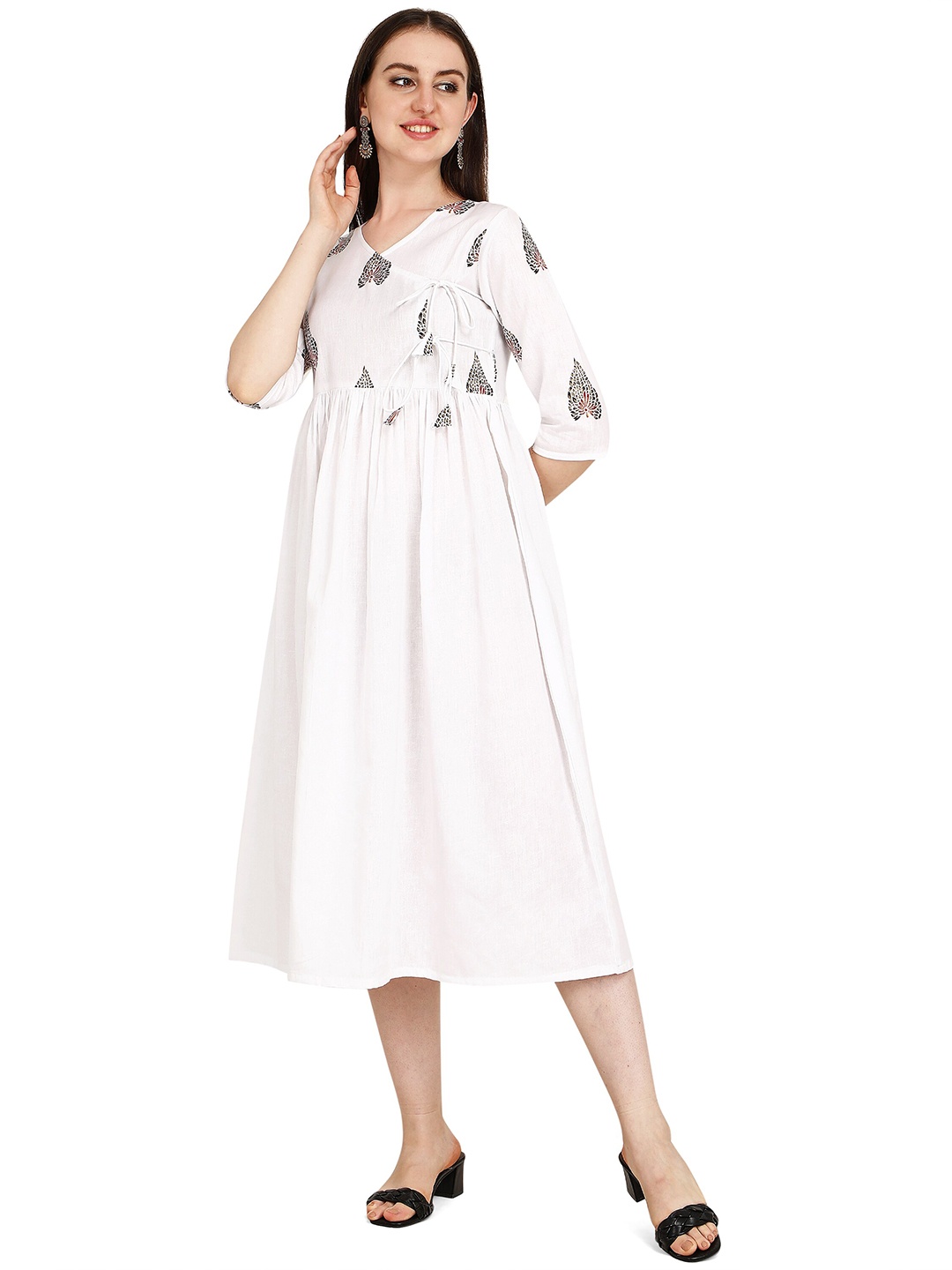

RGHT Women White Printed Wrap Style with Tie ups Kurta