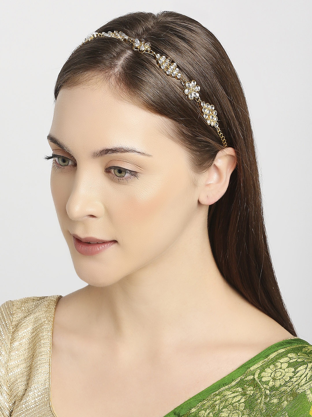 

OOMPH Gold-Toned & White Pearls & Kundan Studded Hair Chain