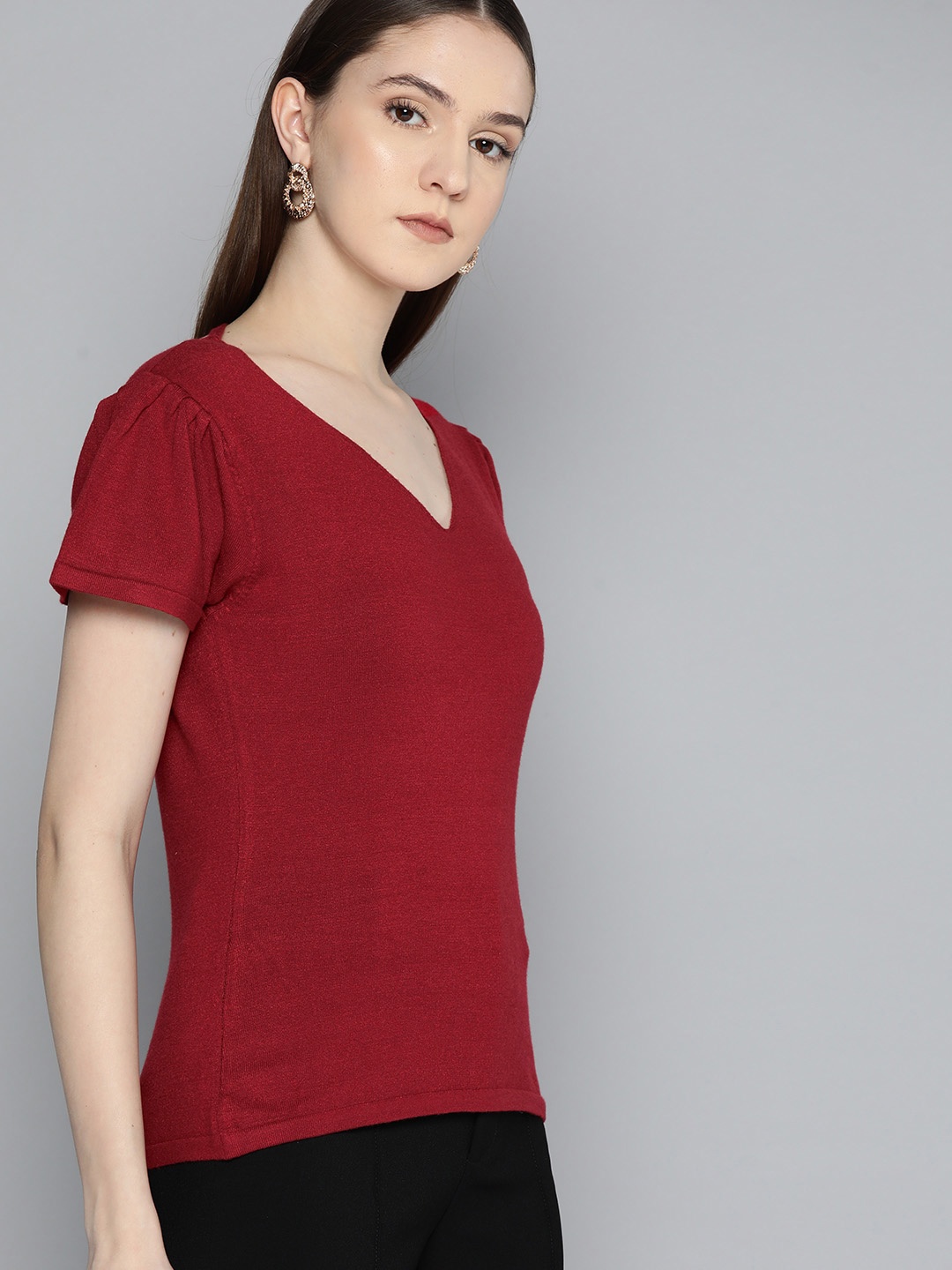 

Chemistry V-Neck Top, Maroon