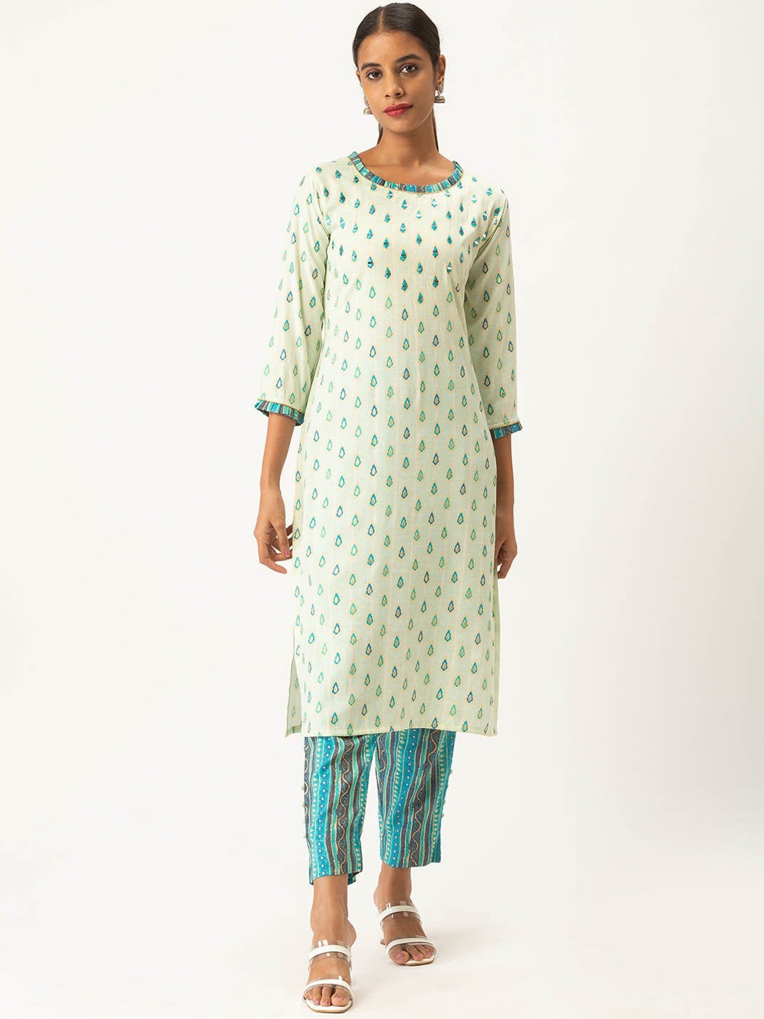 

ZOLA Women Off-White & Blue Ethnic Motifs Printed Kurta with Trousers