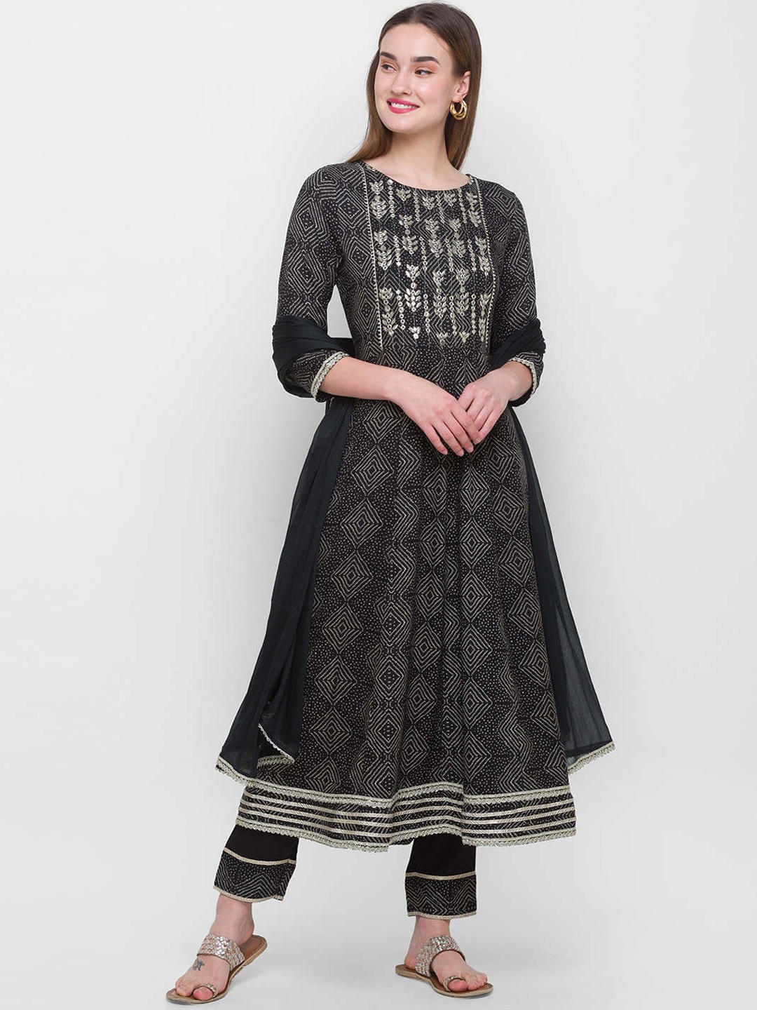 

ZOLA Women Black Printed Kurta with Trousers & With Dupatta