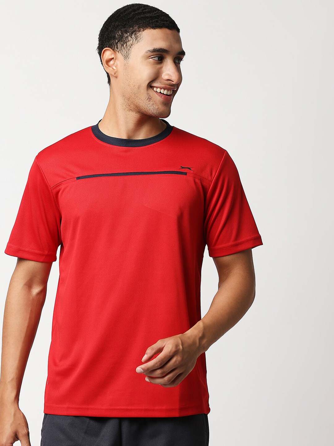 

Black Panther Men Red Slim Fit Acti Fit Running T-shirt
