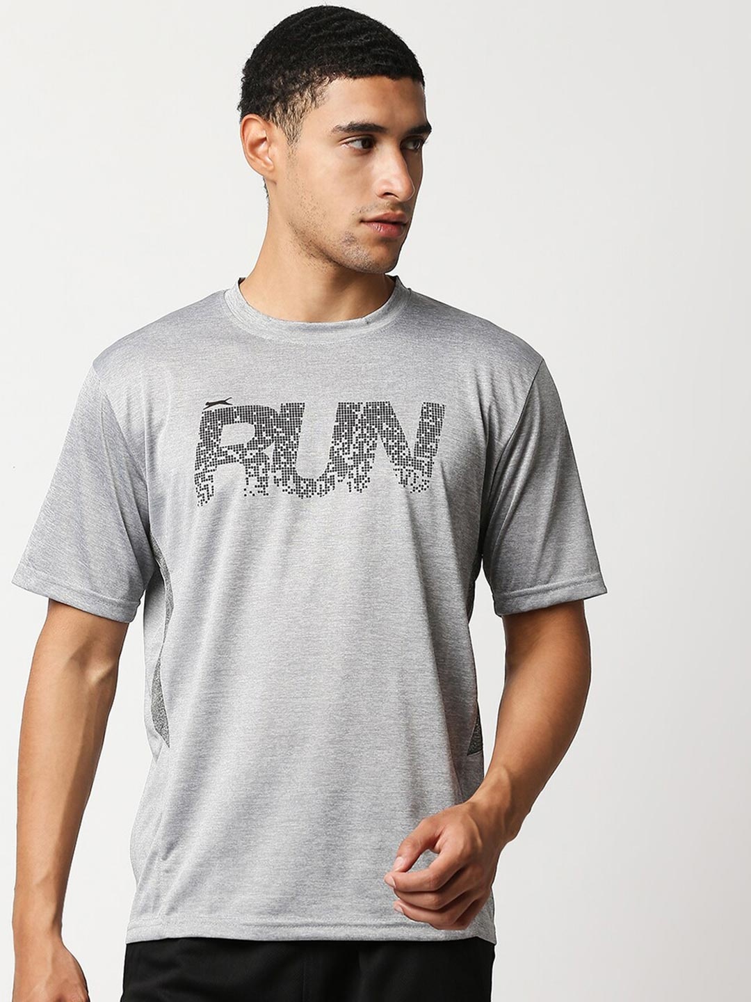 

Black Panther Men Grey Typography Printed Slim Fit Running T-shirt