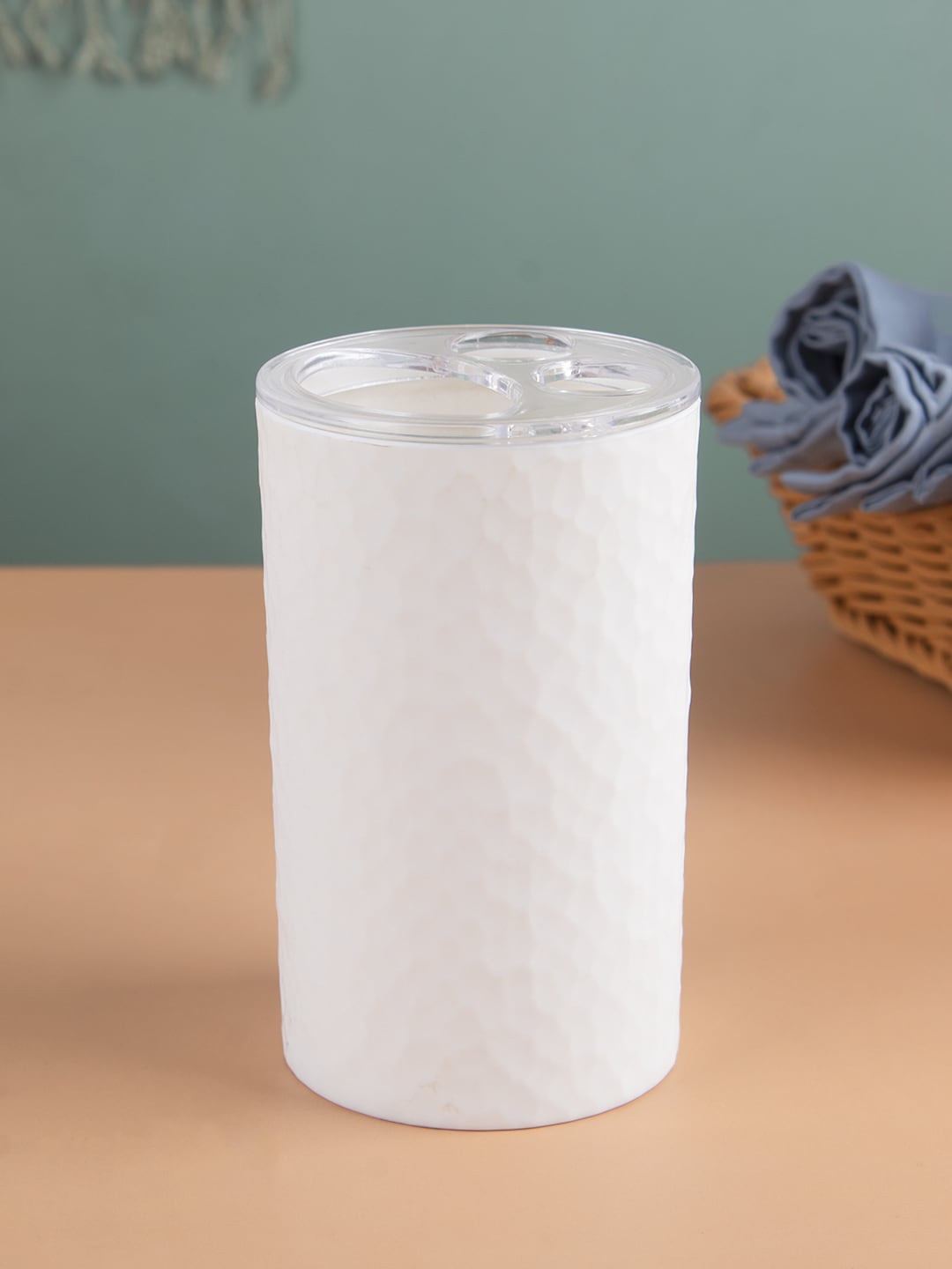 

MARKET99 White 1 Piece Tooth Brush Holder