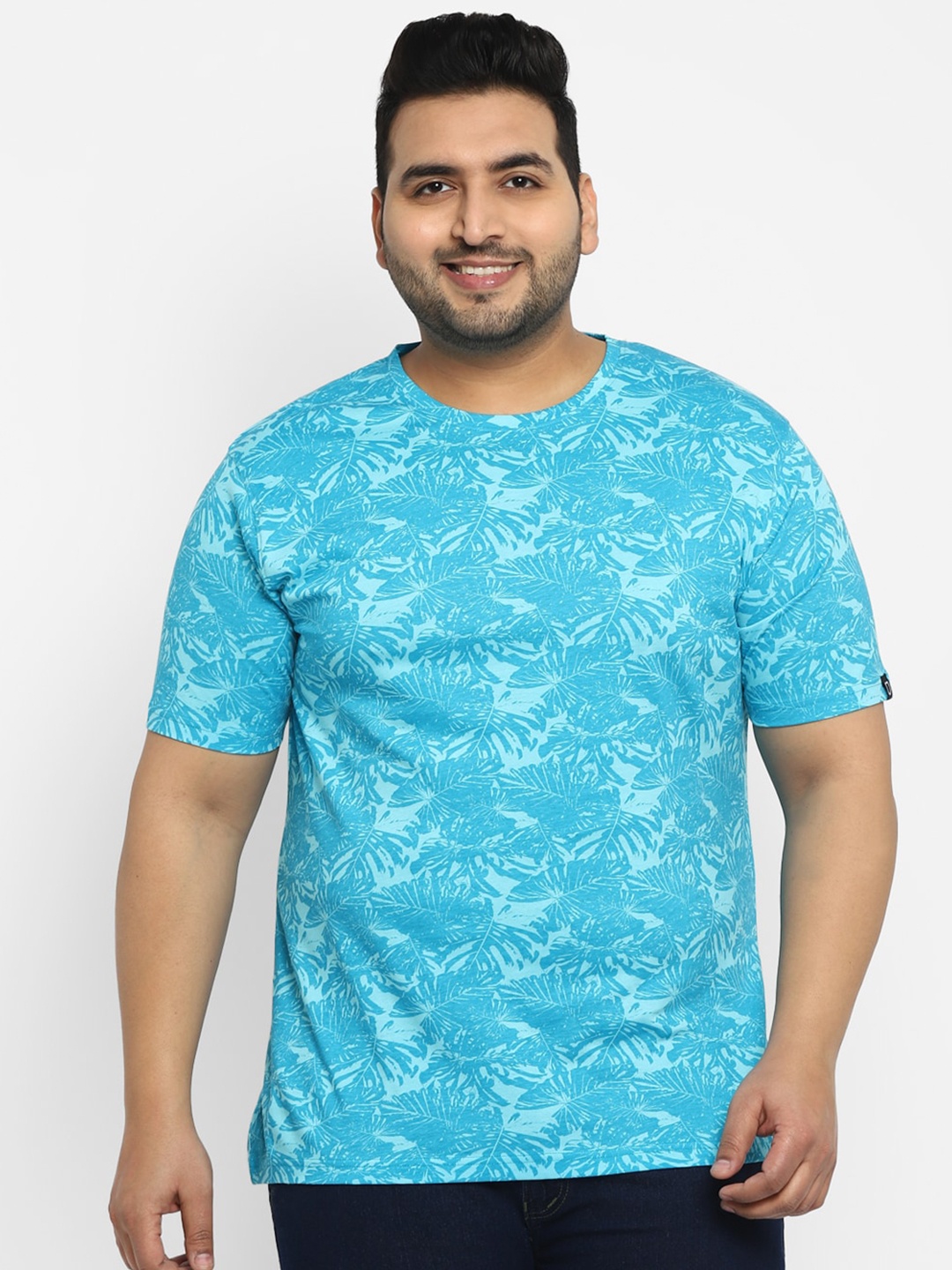 

Urbano Plus Men Plus Size Blue Floral Printed Tropical Cotton T-shirt