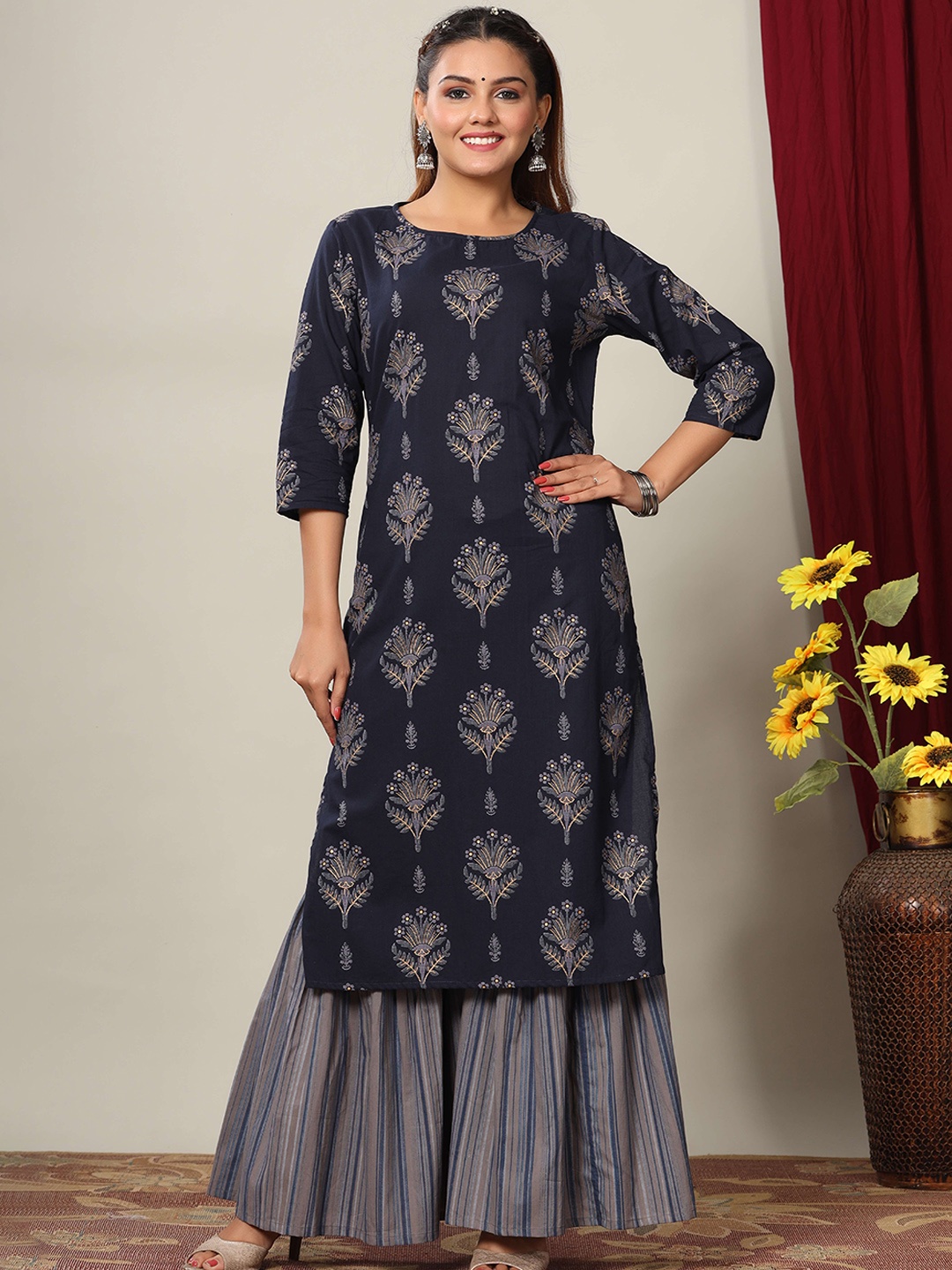 

MIRAVAN Women Blue & Grey Ethnic Motifs Printed Pure Cotton Kurta with Sharara