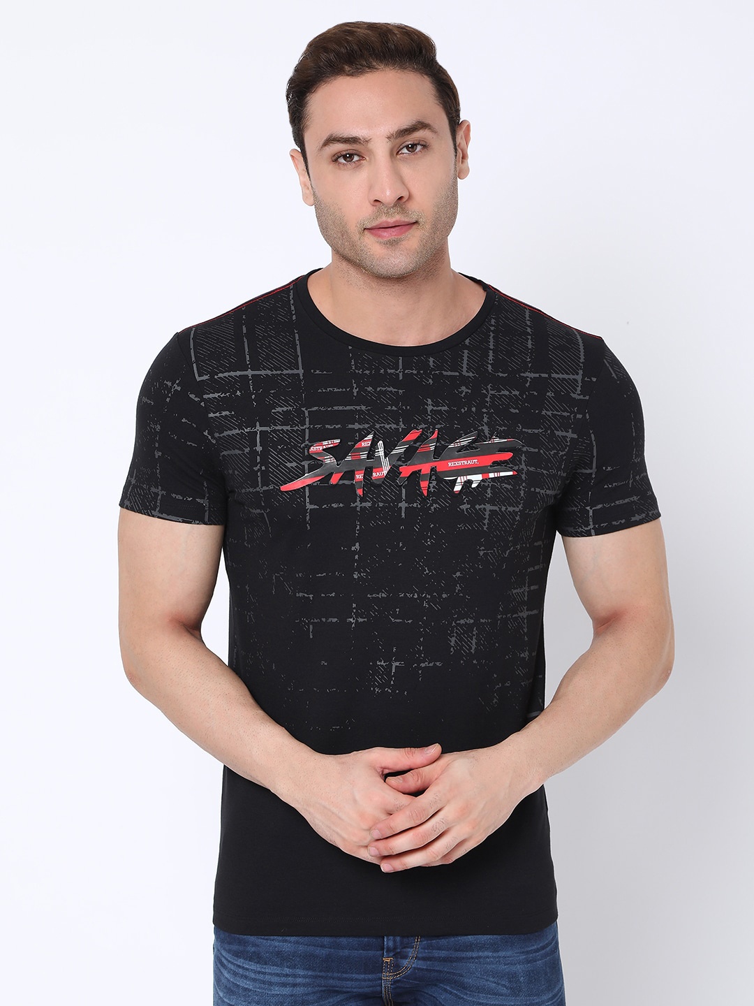 

Rex Straut Jeans Men Black Printed Slim Fit T-shirt