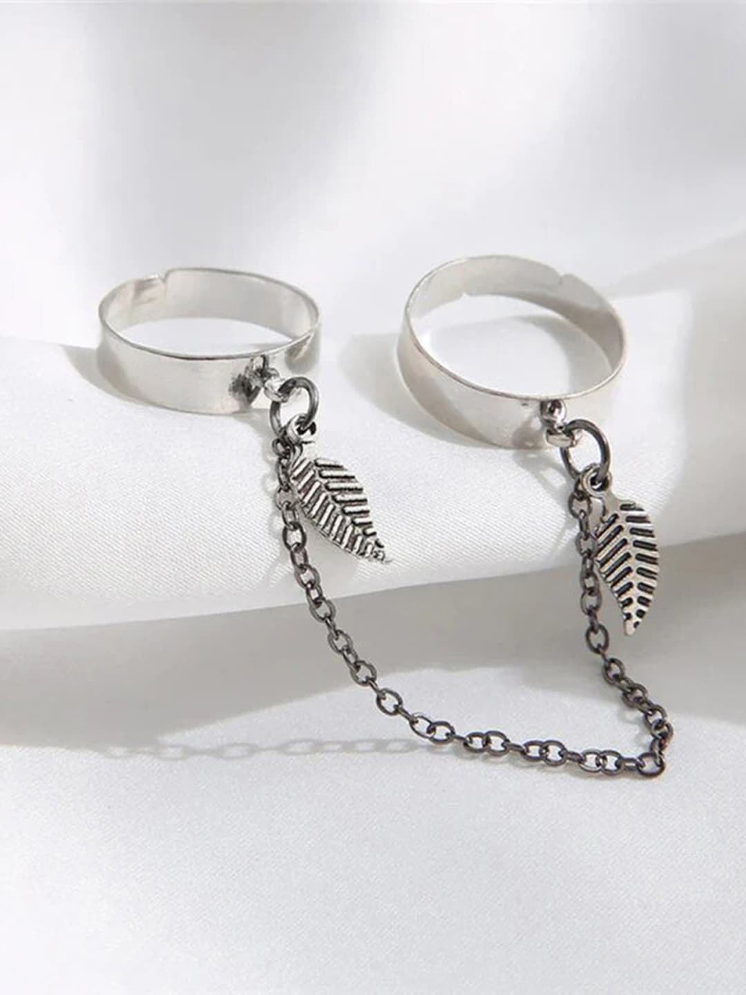 

Jewels Galaxy Set Of 2 Silver-Plated Chained Design Finger Ring