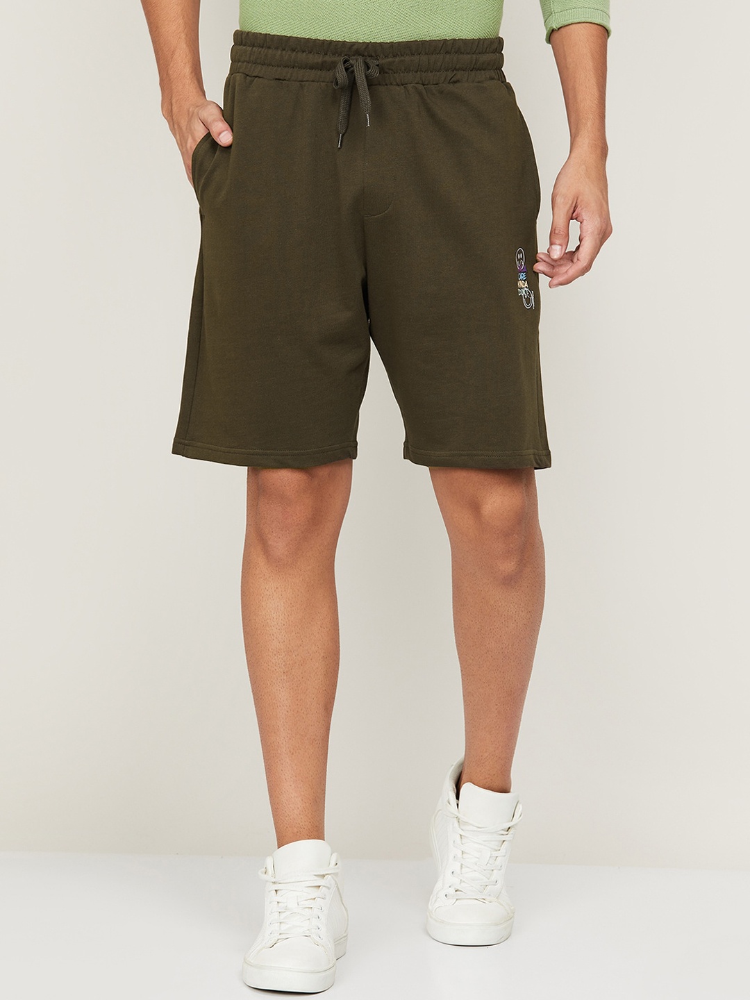 

SmileyWorld Men Olive Green Slim Fit Sports Shorts