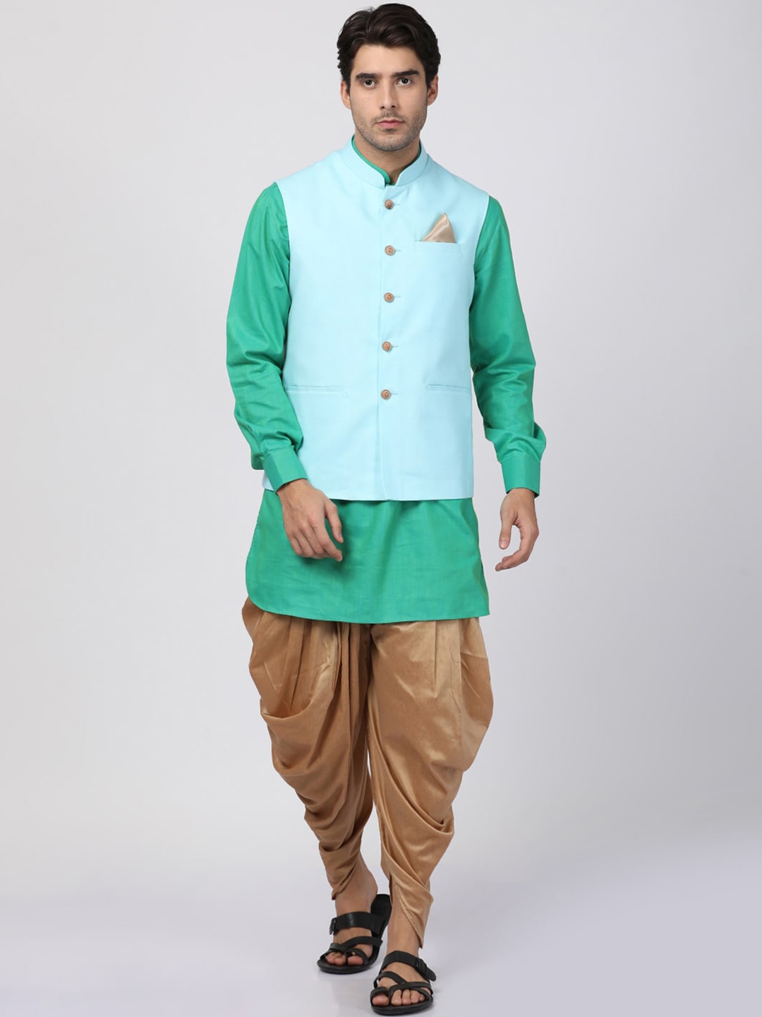 

VASTRAMAY Men Green Layered Kurta with Dhoti Pants