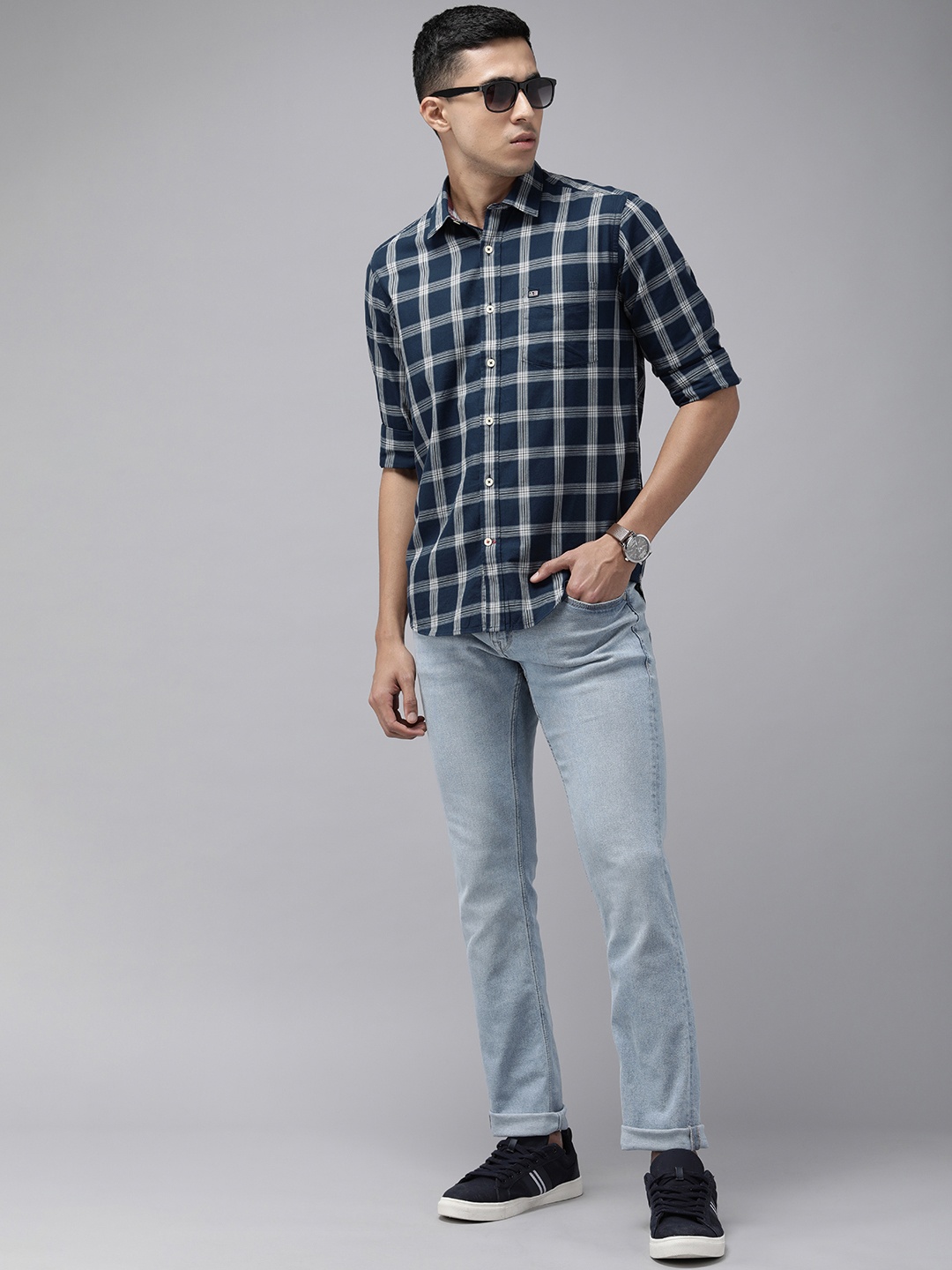 

Arrow Sport Men Pure Cotton Manhattan Slim Fit Tartan Checks Casual Shirt, Teal