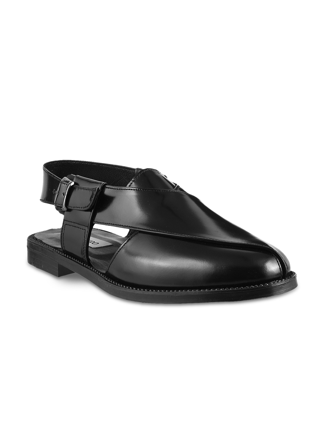 

Metro Men Black Leather Sandals