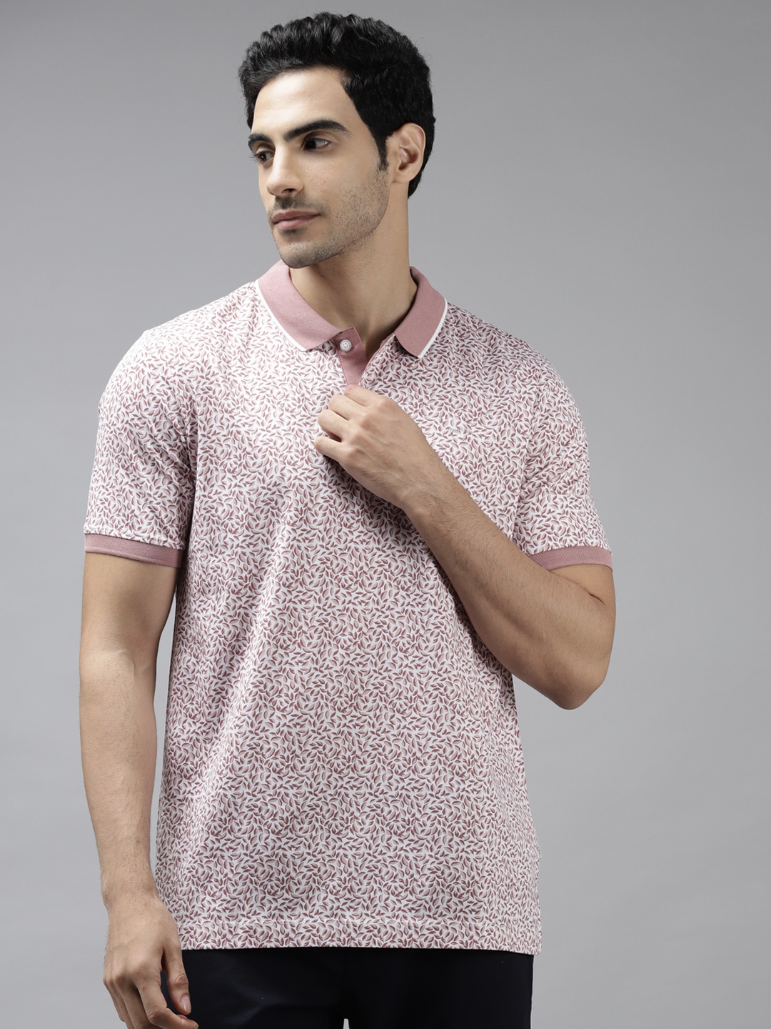 

Van Heusen Men Off White & Peach-Coloured Pure Cotton Floral Print Polo Collar T-shirt
