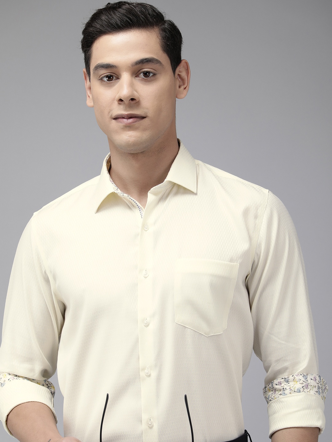 

Van Heusen Men Cream-Coloured Slim Fit Casual Shirt