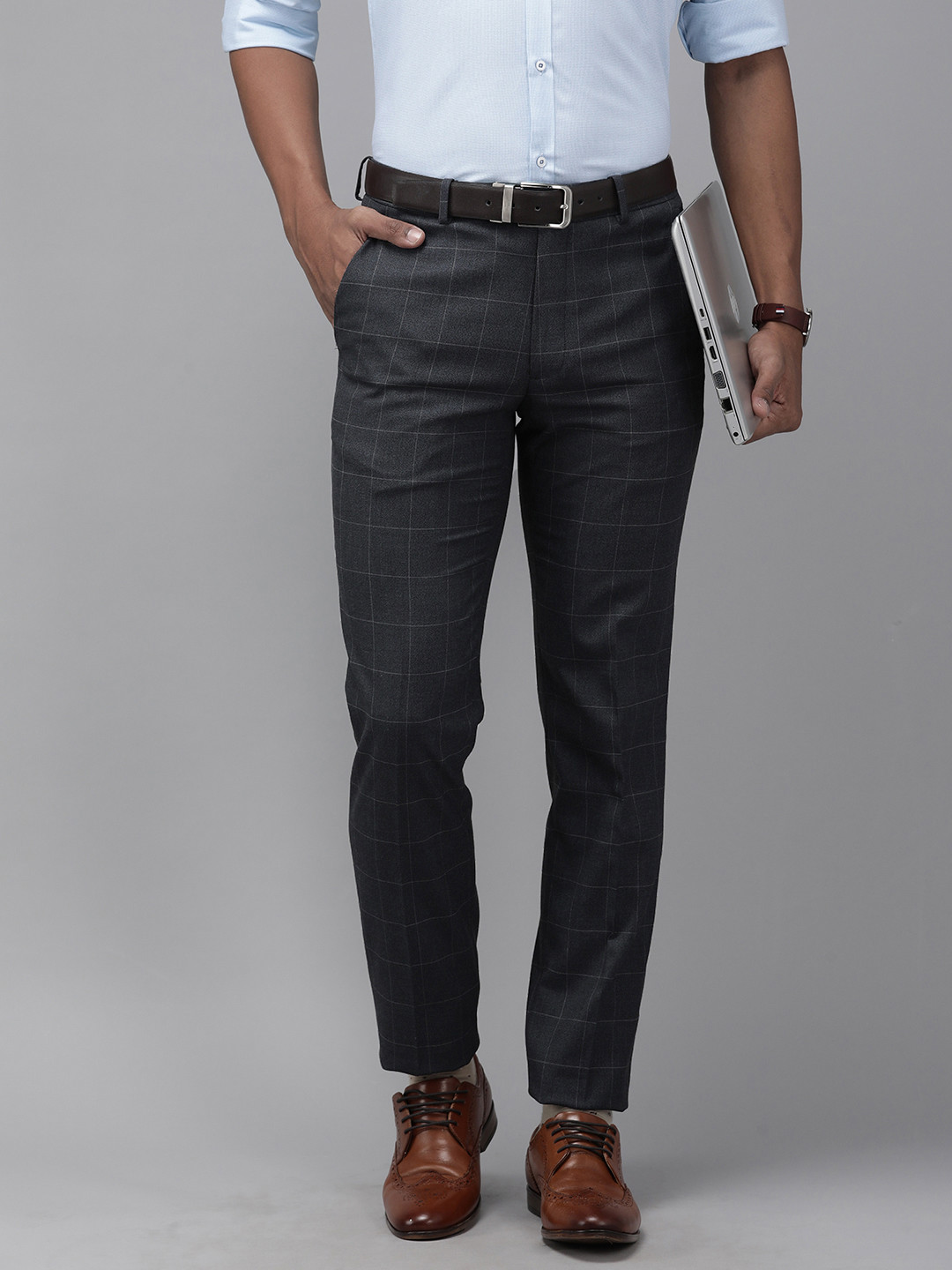 

Van Heusen Men Navy Blue Checked Slim Fit Mid-Rise Flat-Front Auto Flex Formal Trousers