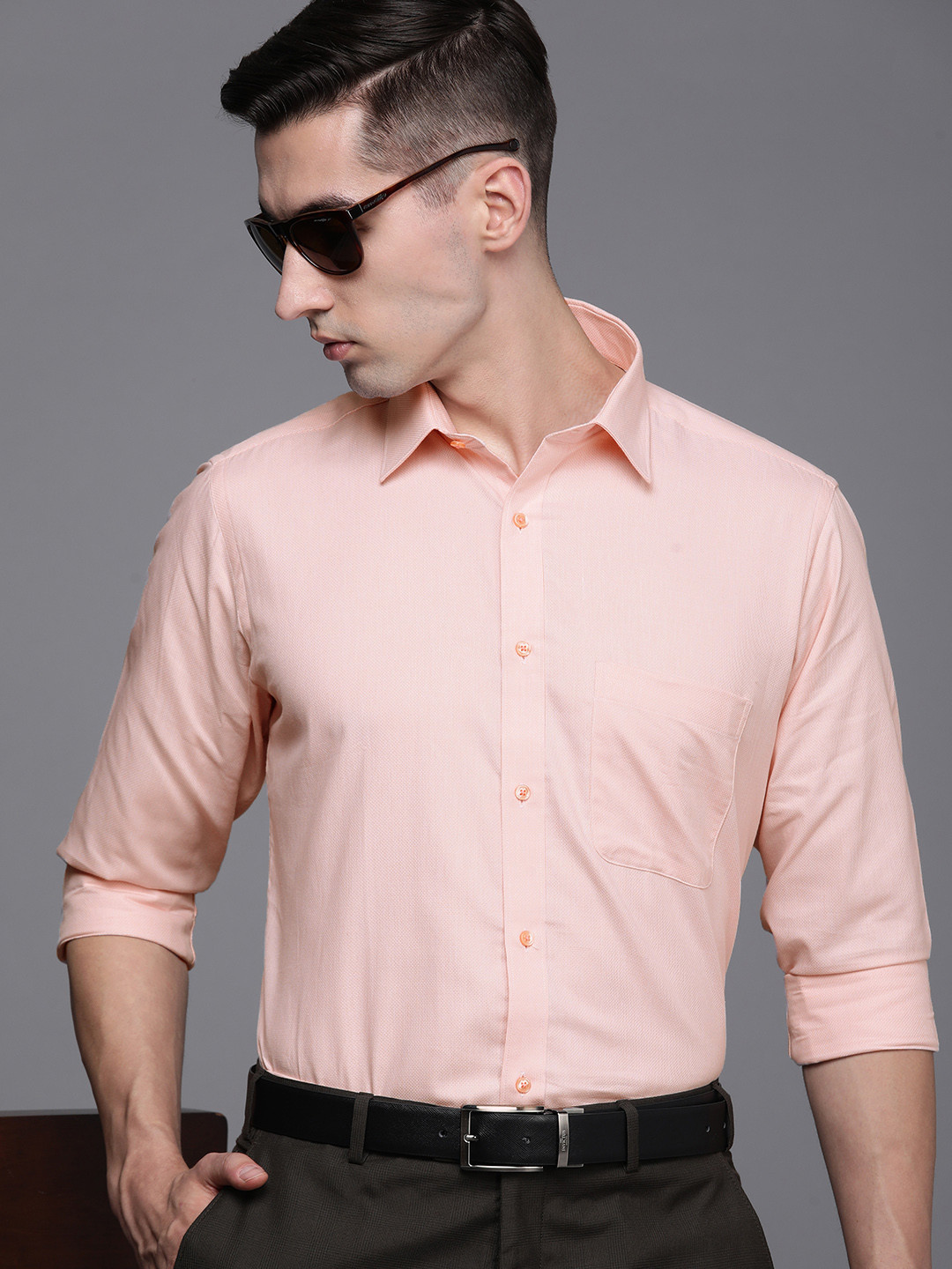 

Raymond Men Peach-Coloured Slim Fit Pure Cotton Semiformal Shirt