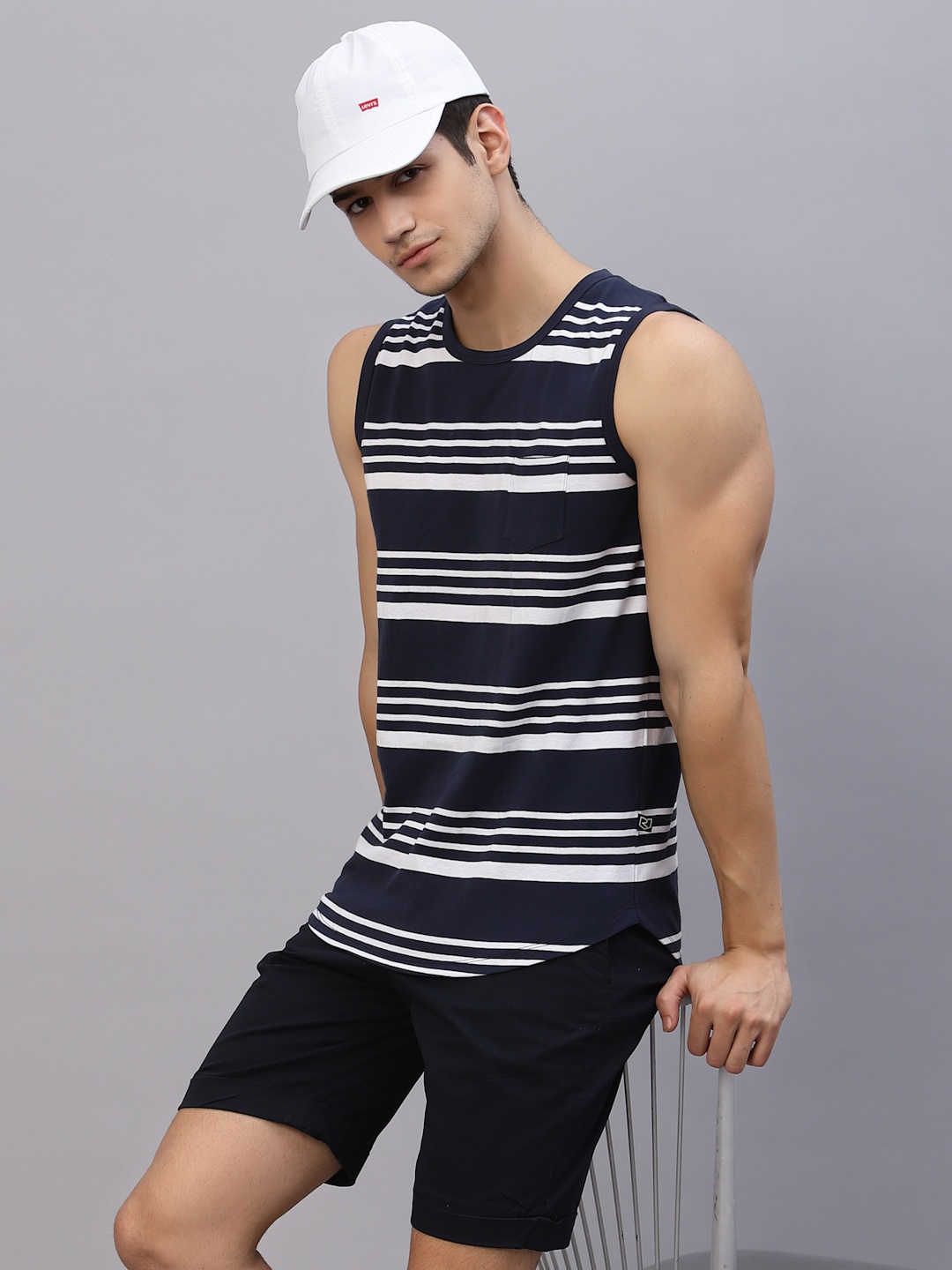 

Rigo Men Navy Blue & White Striped Round Neck Sleeveless T-Shirt Vest