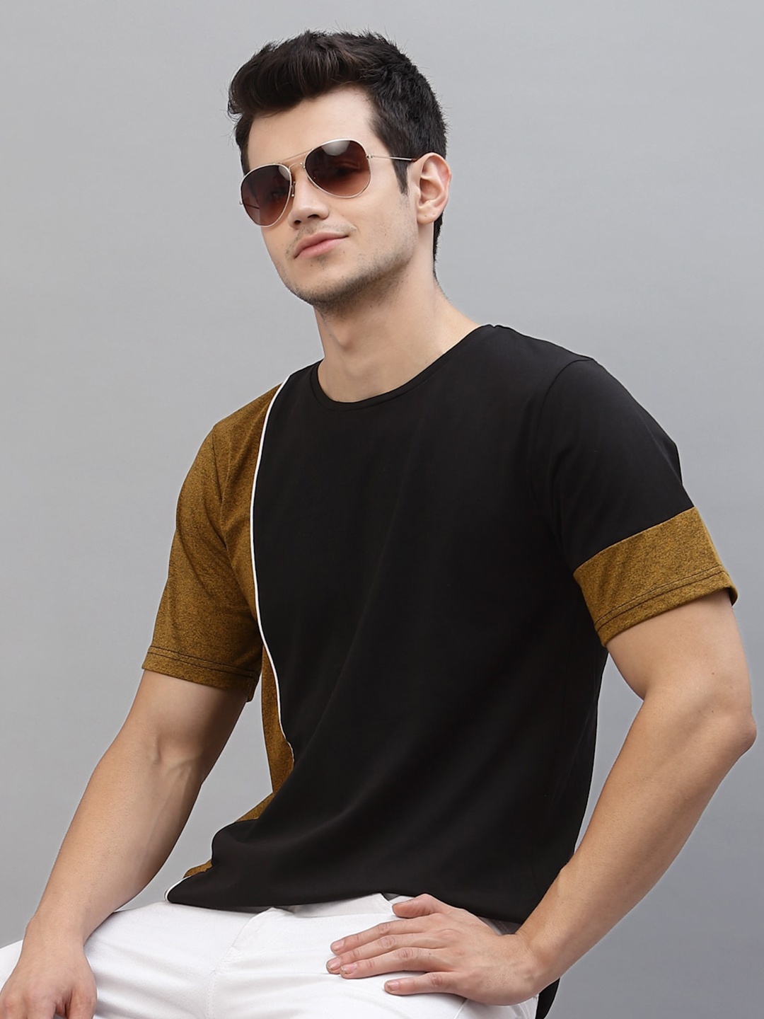 

Rigo Men Mustard Black With Contrast Detail Round Neck Cotton Half Sleeve T-Shirt