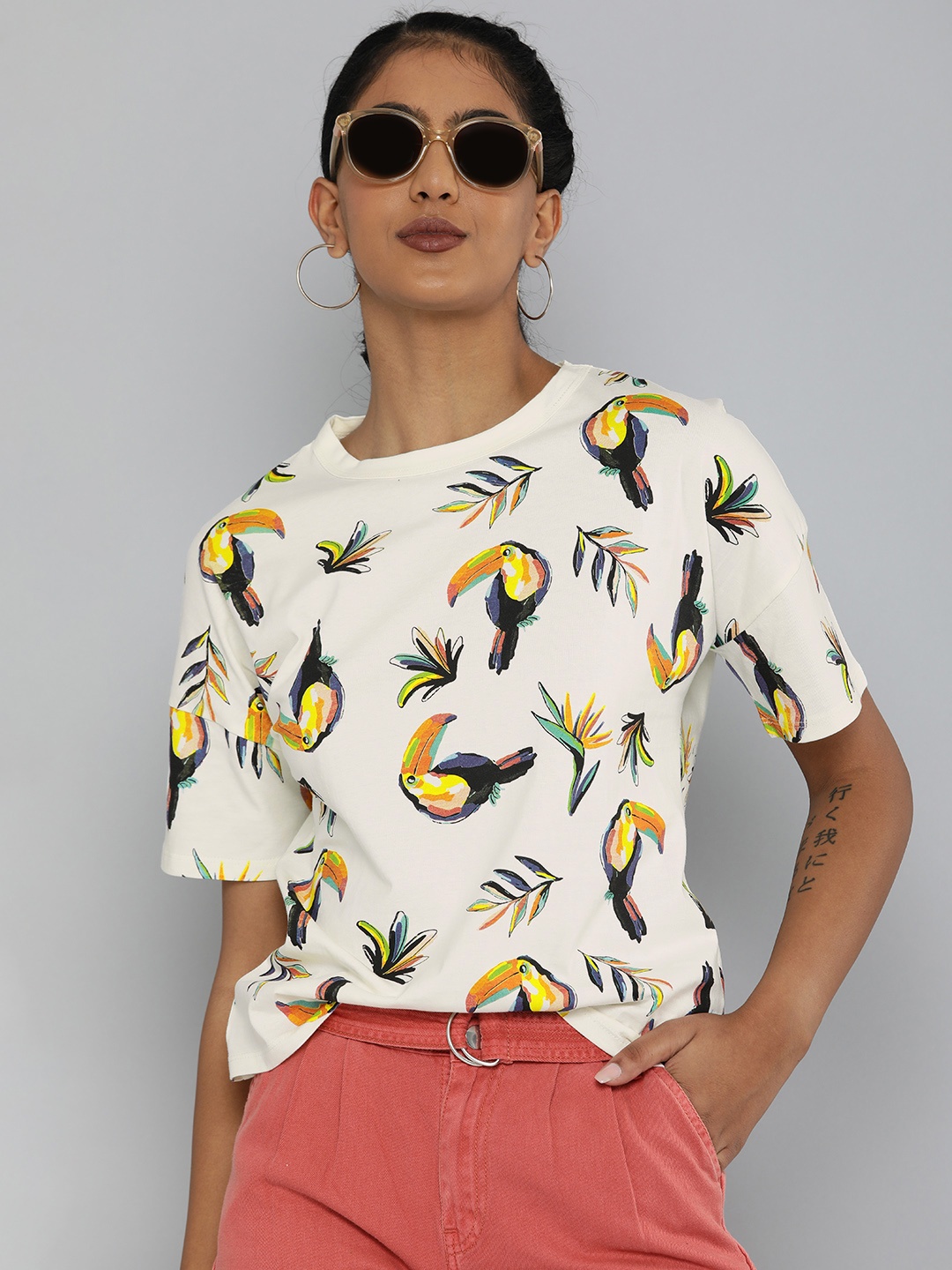 

HERE&NOW Women Off White Printed Extended Sleeves Tropical Pure Cotton T-shirt